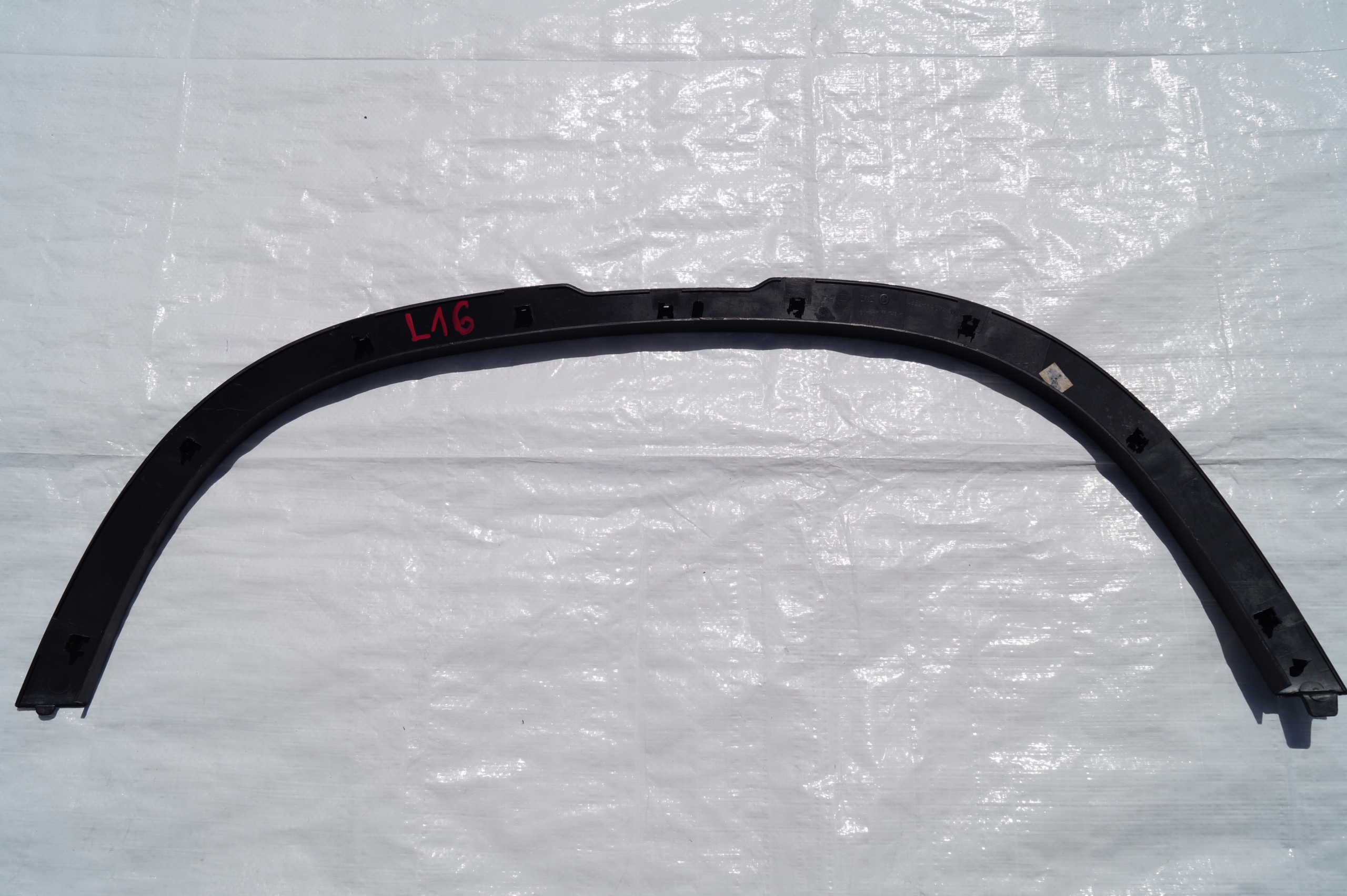 moulding for fender front right LAND ROVER DEFENDER