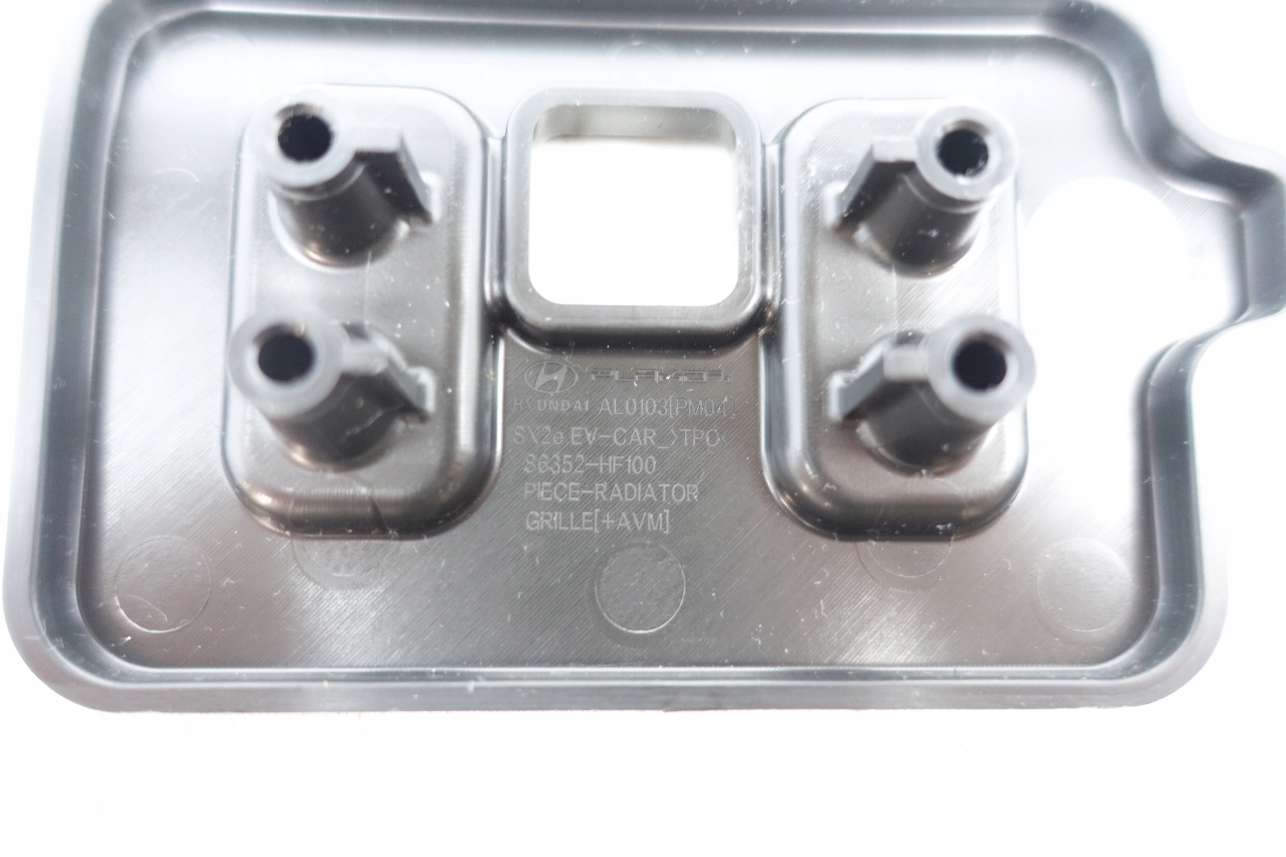 ELEMENT MOCUJACY Grille Radiateur HYUNDAI 86352-HF100