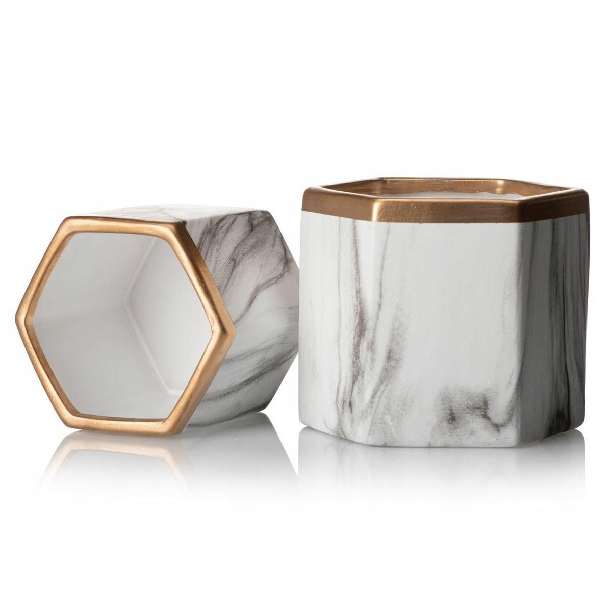 

Geometryczna osłonka biała doniczka na kwiaty 10cm