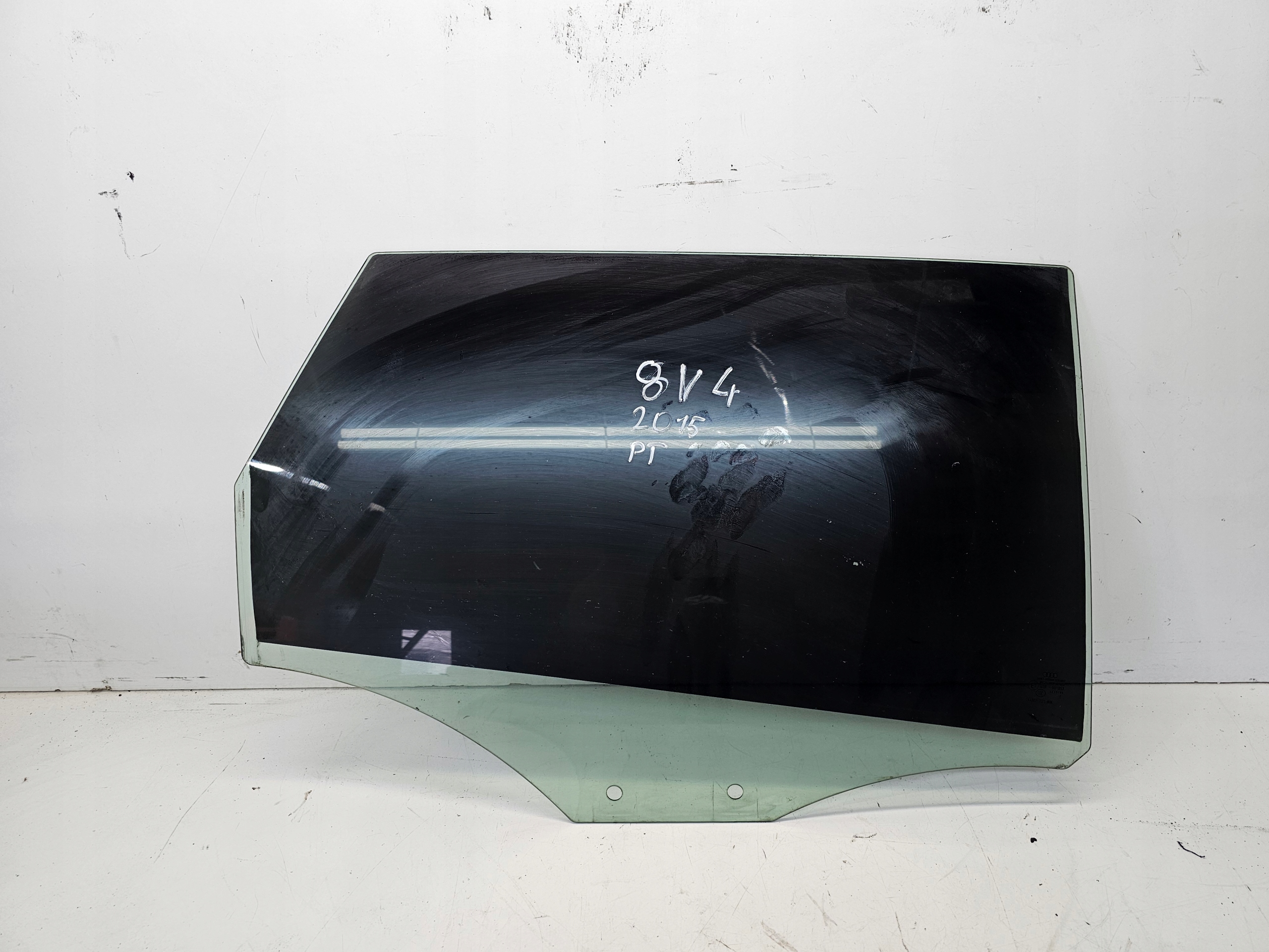 window side door right rear part AUDI A3 8V4 2015R SPORTBACK