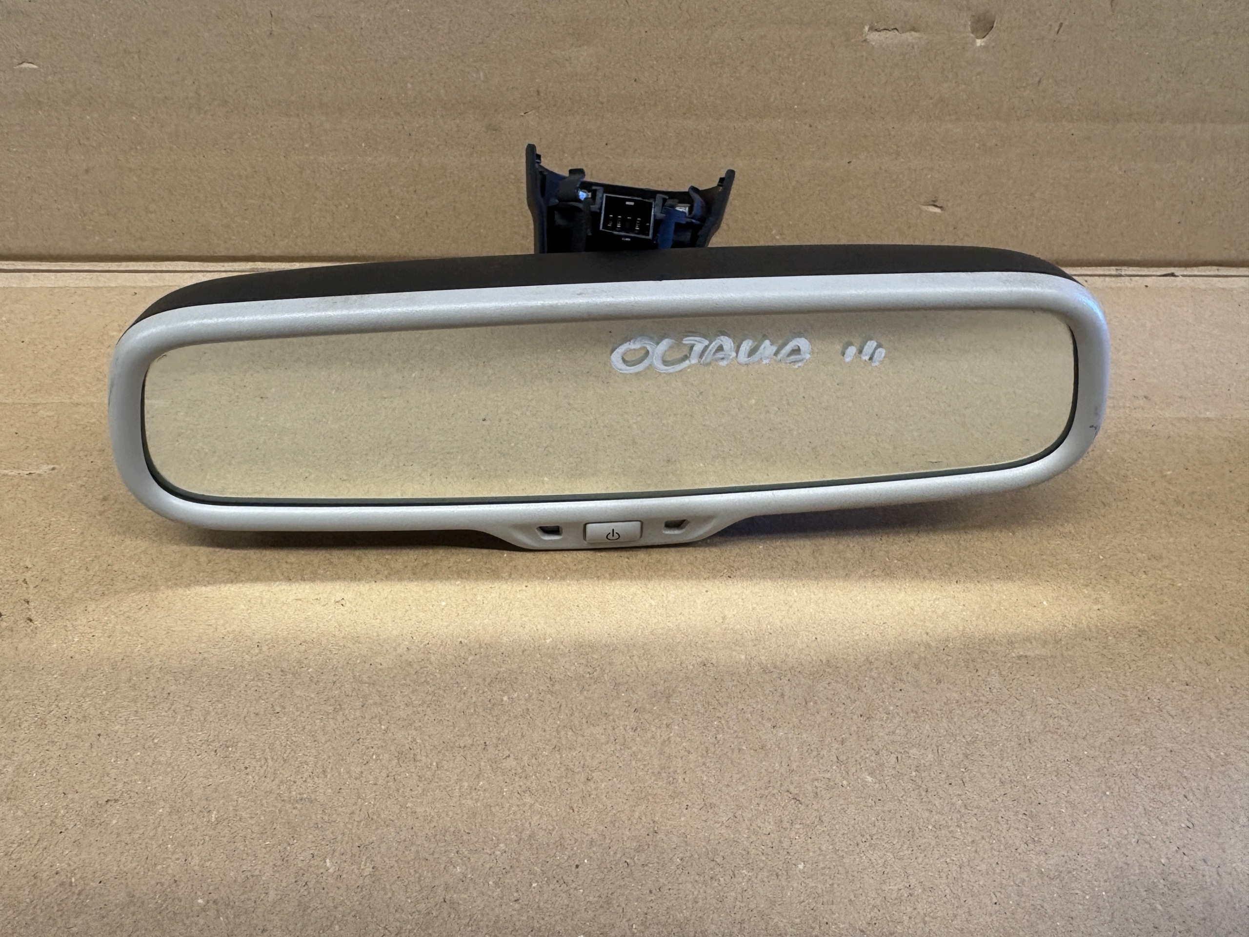 SKODA OCTAVIA III mirror inner reversely 5Q1857511D