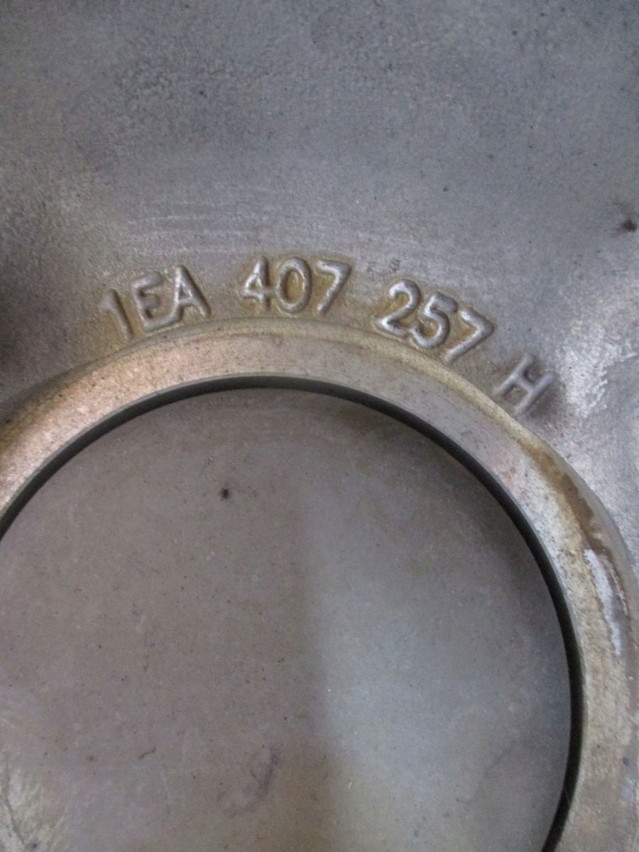 swing swings front AUDI Q4 E-TRON 1EA407257H 1EA407258H