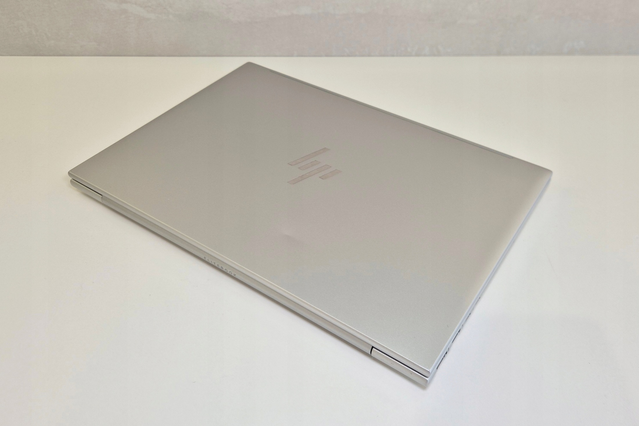 HP EliteBook 845 G10 14 " AMD_Ryzen_5 32_GB / 512M2_GB aluminiowy