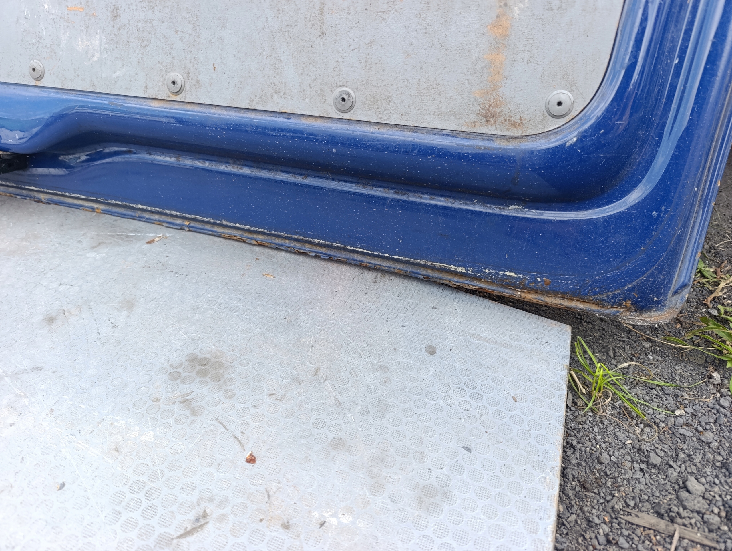 VW T5 T5 LIFT trunk door cover boot rear part complete blue