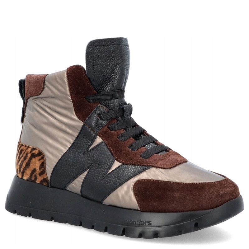 Španělské nad kotník tenisky Wonders A-2471 Multicolor 36