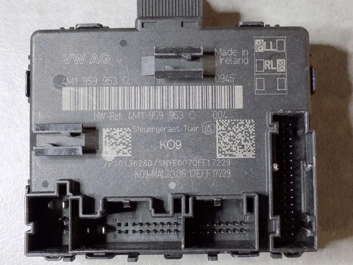 AUDI A8 4N MODUL DRZWI LEWY PRZOD 4M1959953C