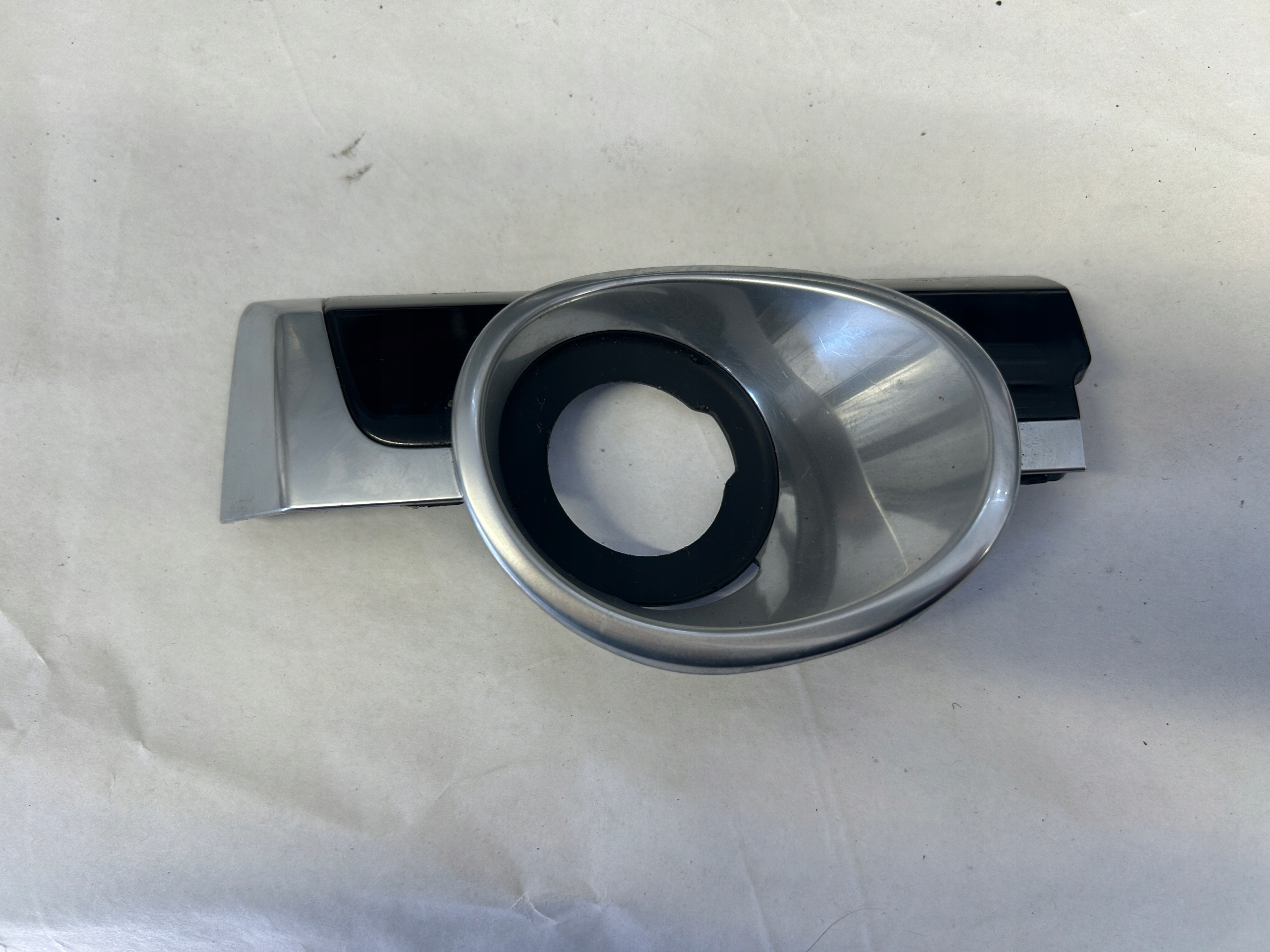 PORSCHE CAYENNE II 7P DEKOR moulding 7P5857221M
