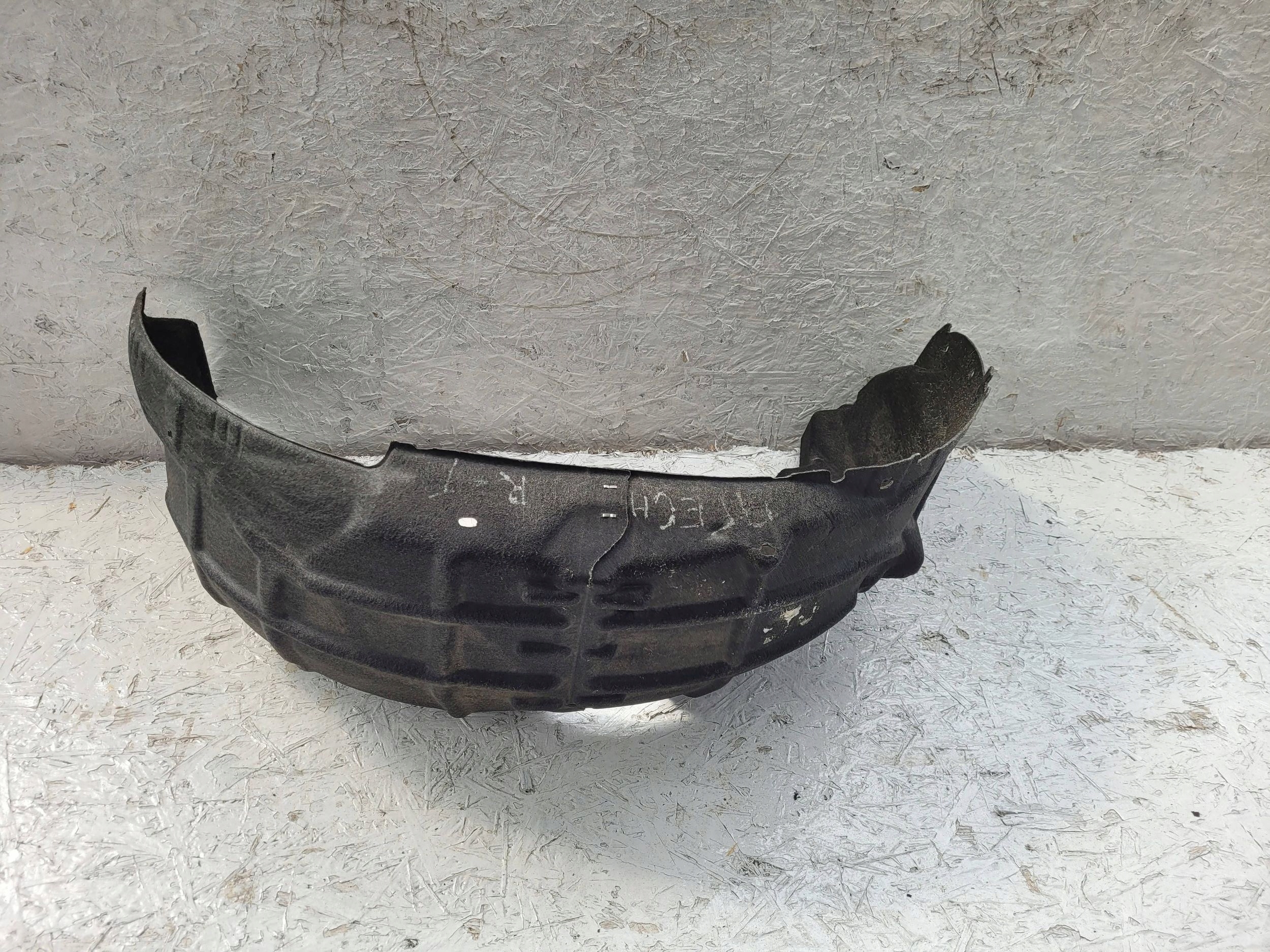 SEAT ATECA mudguard right rear part rear. 16R