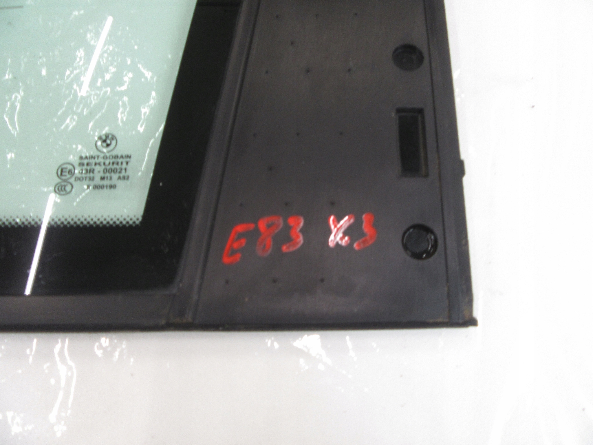 window right right rear part BMW e83 X3 bodywork AS2