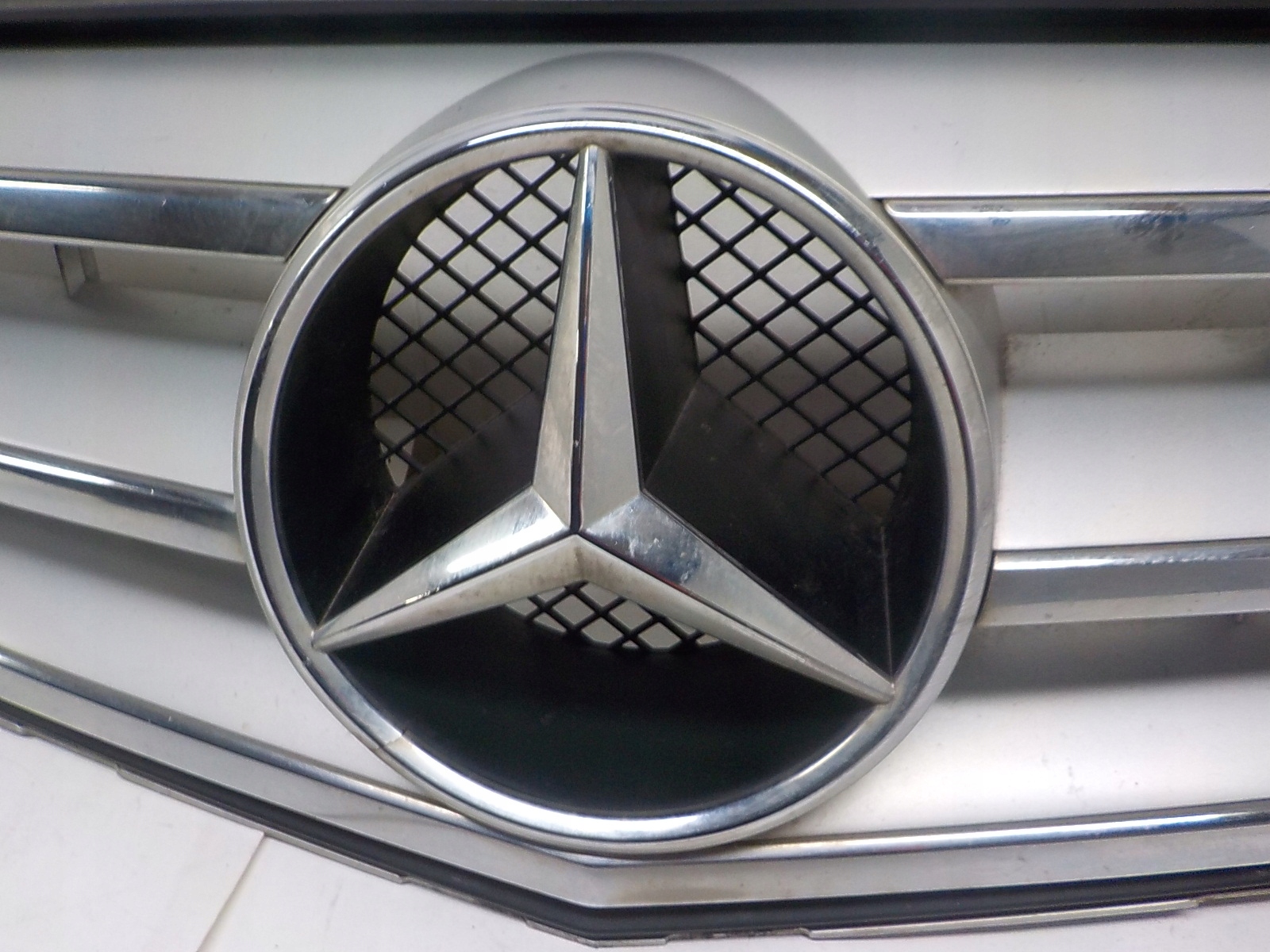 MERCEDES C W204 grill grille radiator