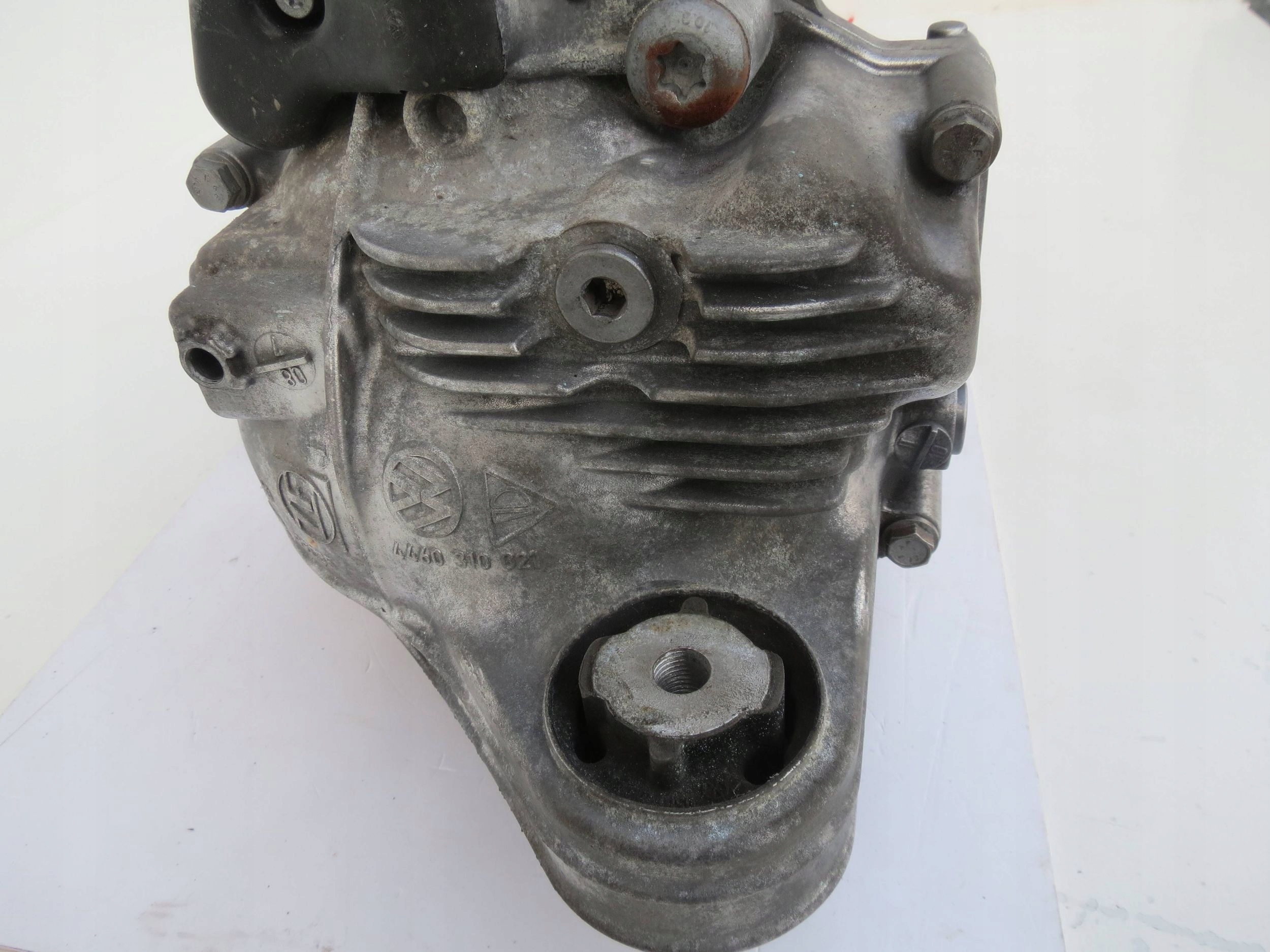 differential front diff PORSCHE CAYENNE and 7L5 4.8 V8 4460310020