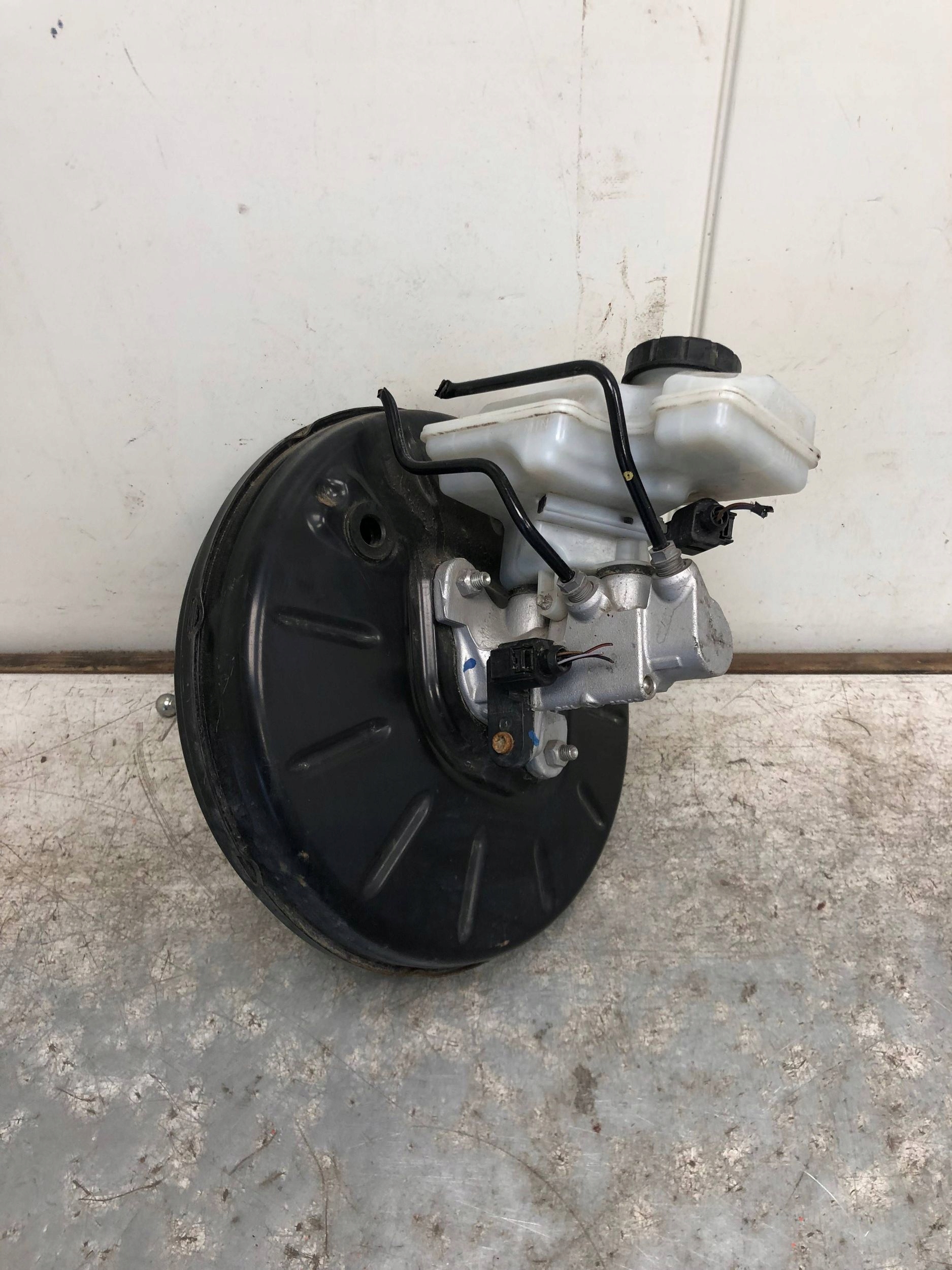 servo kočnice VW ARTEON 5Q1614105DC