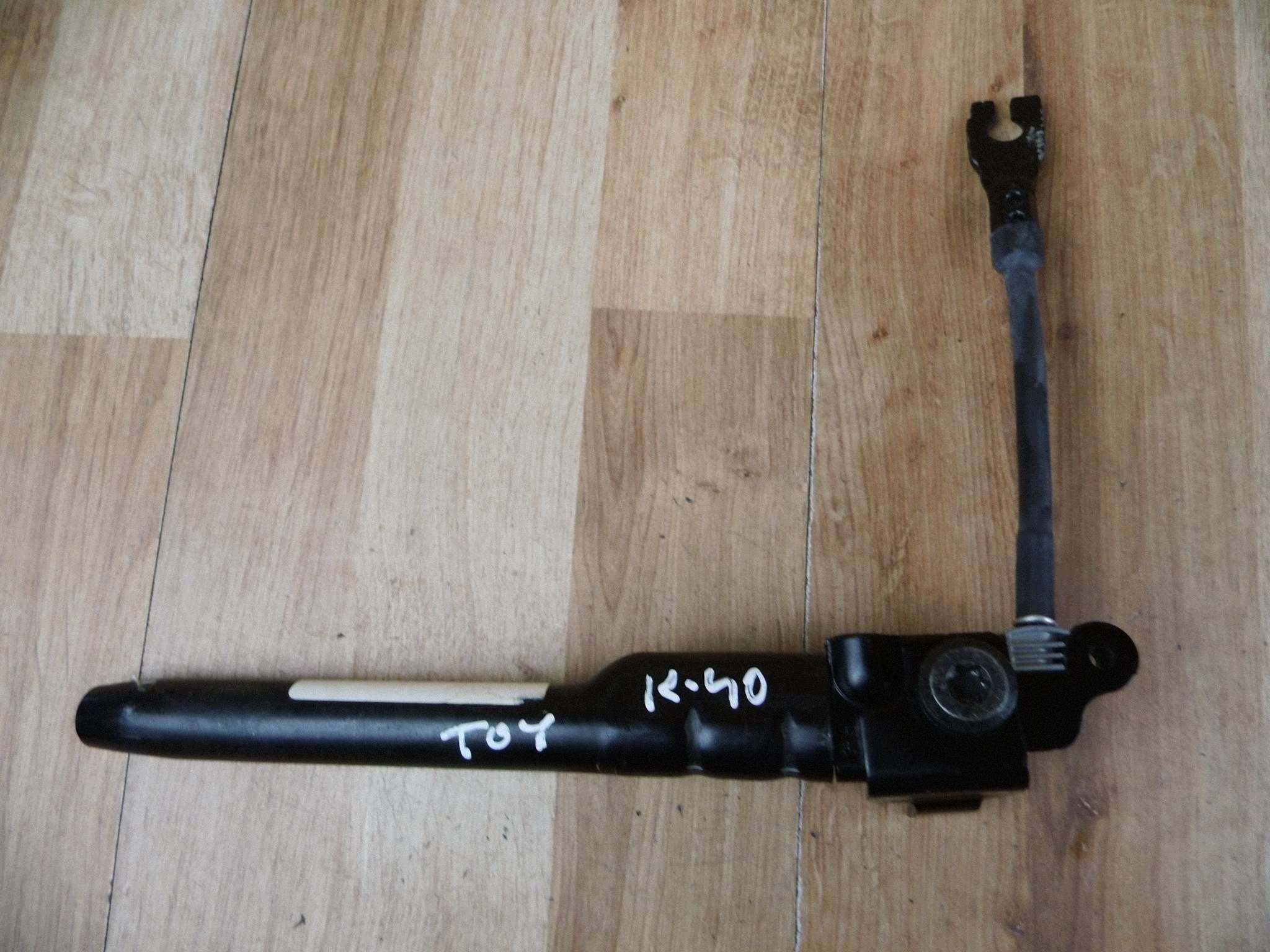 Alfa Romeo Stelvio klamra adjuster supports safety left front front