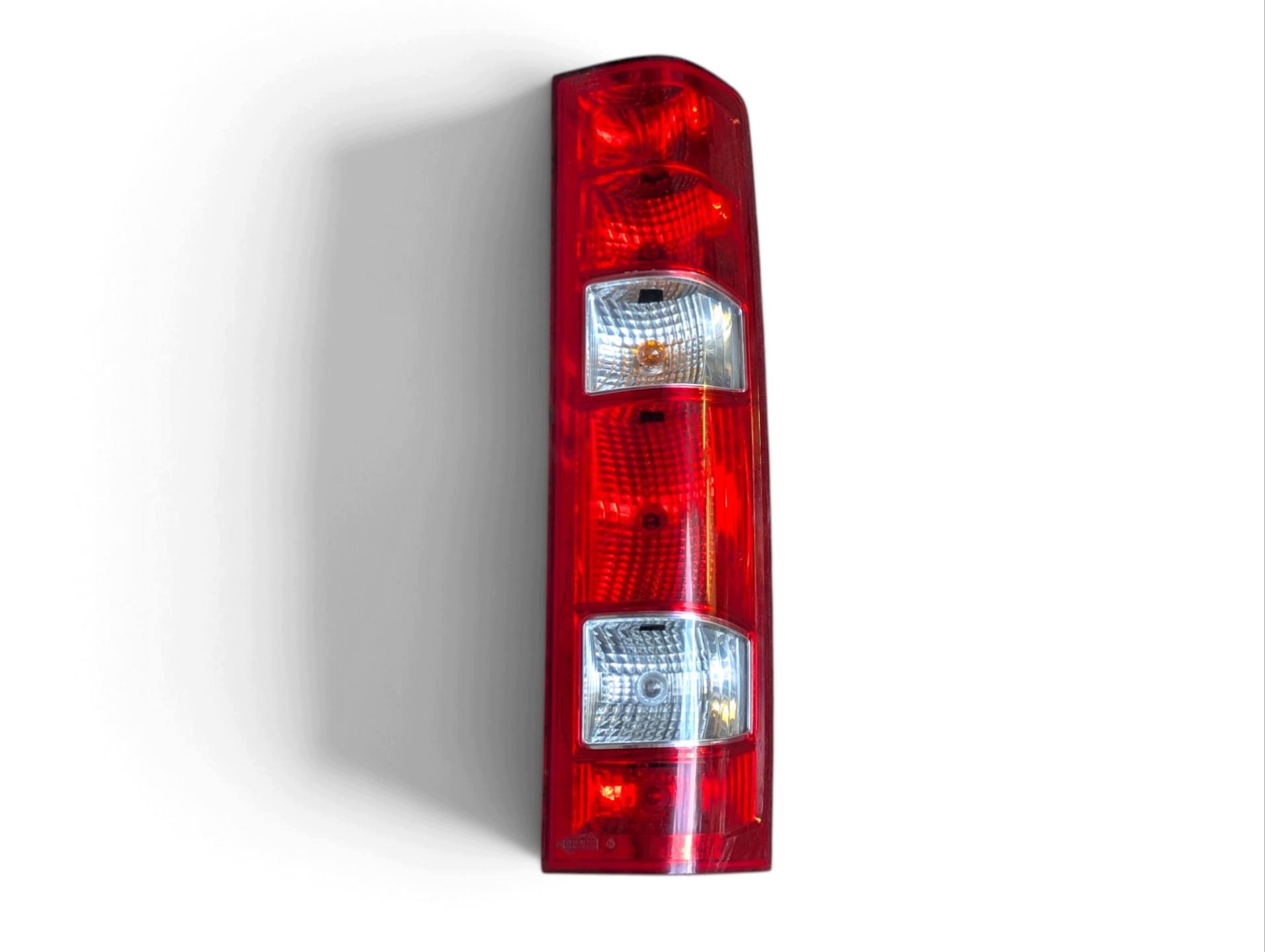 light rear right side IVECO Daily 4 2009 69500044
