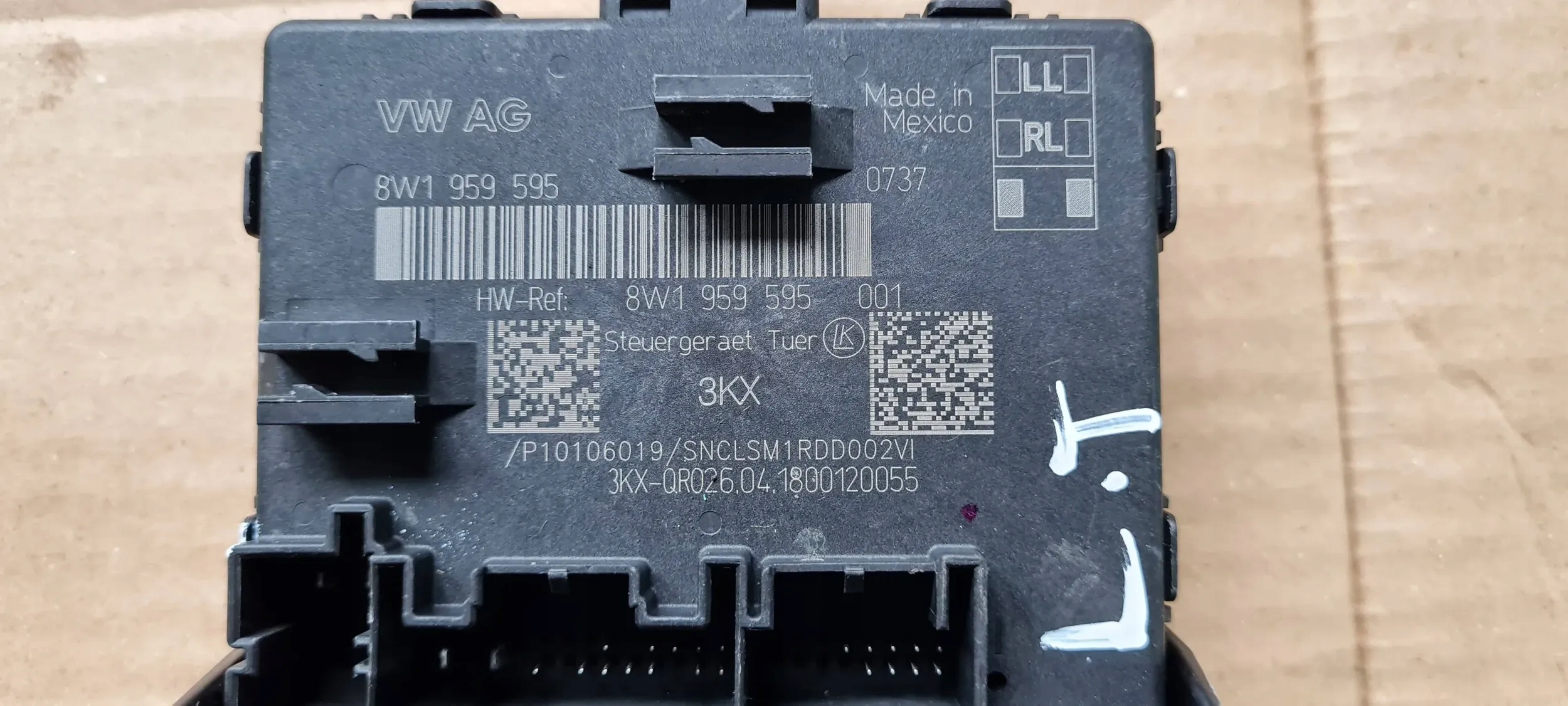 SQ5 Q5 80A module control unit door rear part 8W1959595