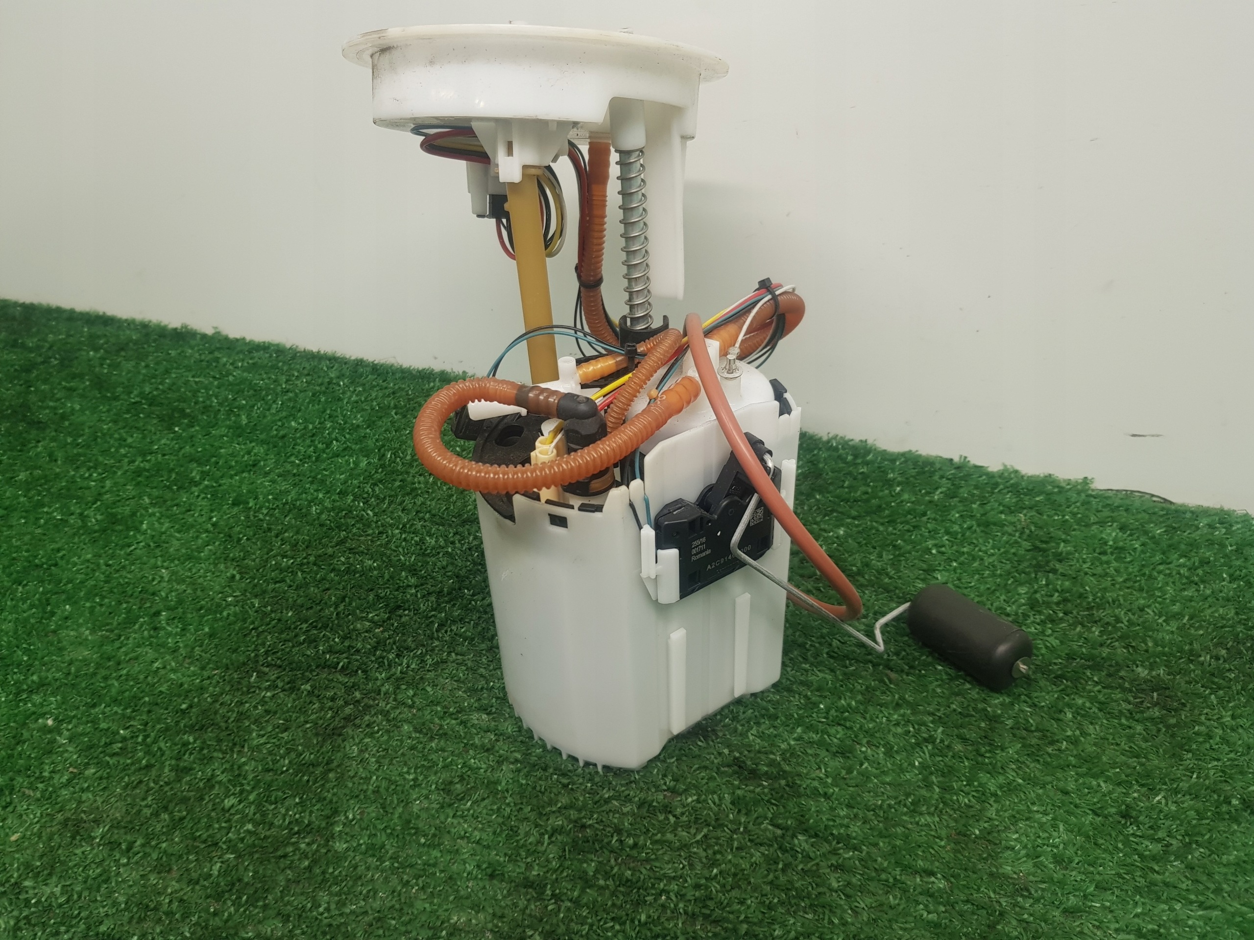 feed pump VOLVO XC90 II 31372614