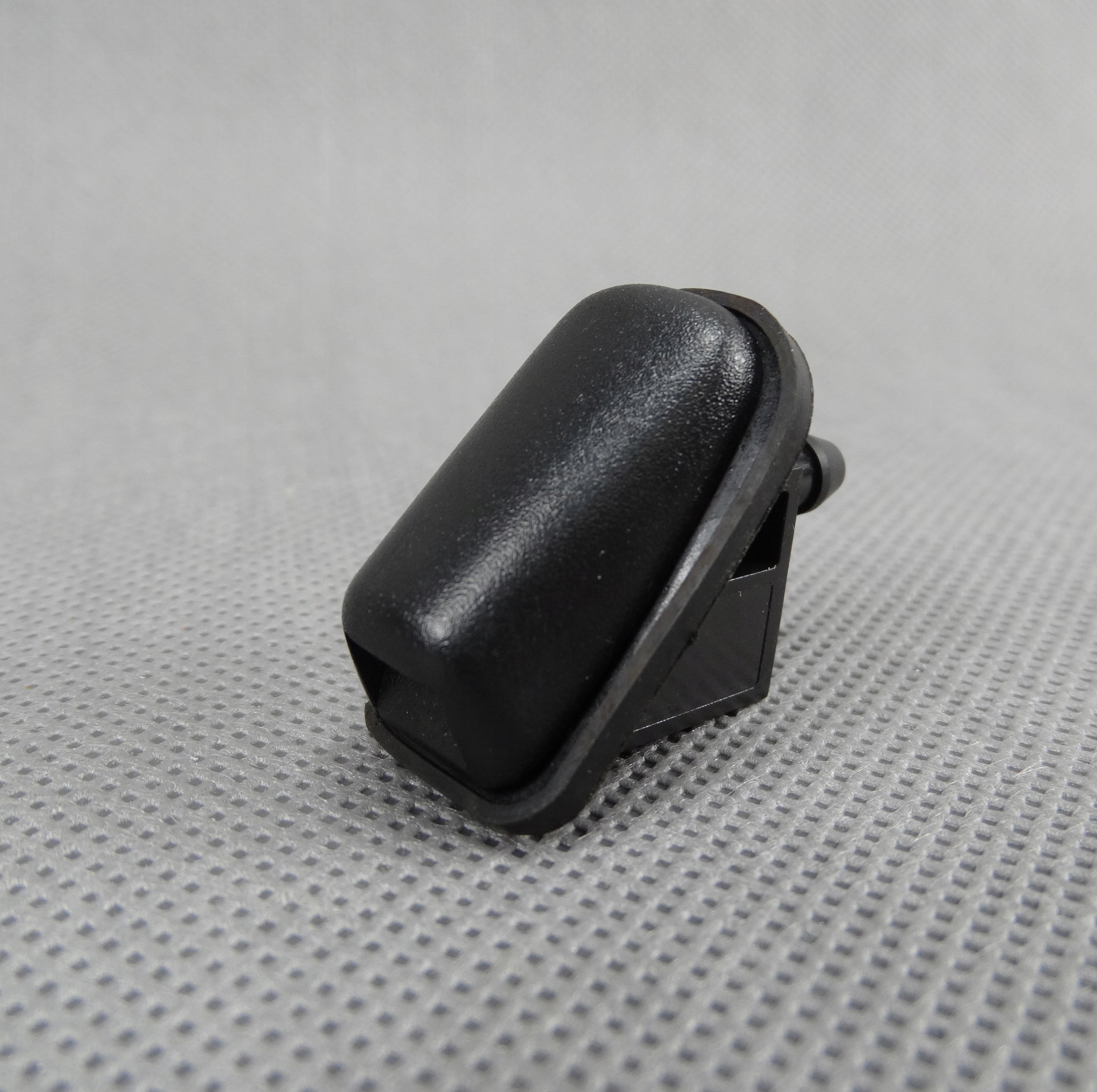 DYSZA SPRYSKIWACZA FORD FOCUS MK2 FL 2004 - 2011 Producent części 3F Quality