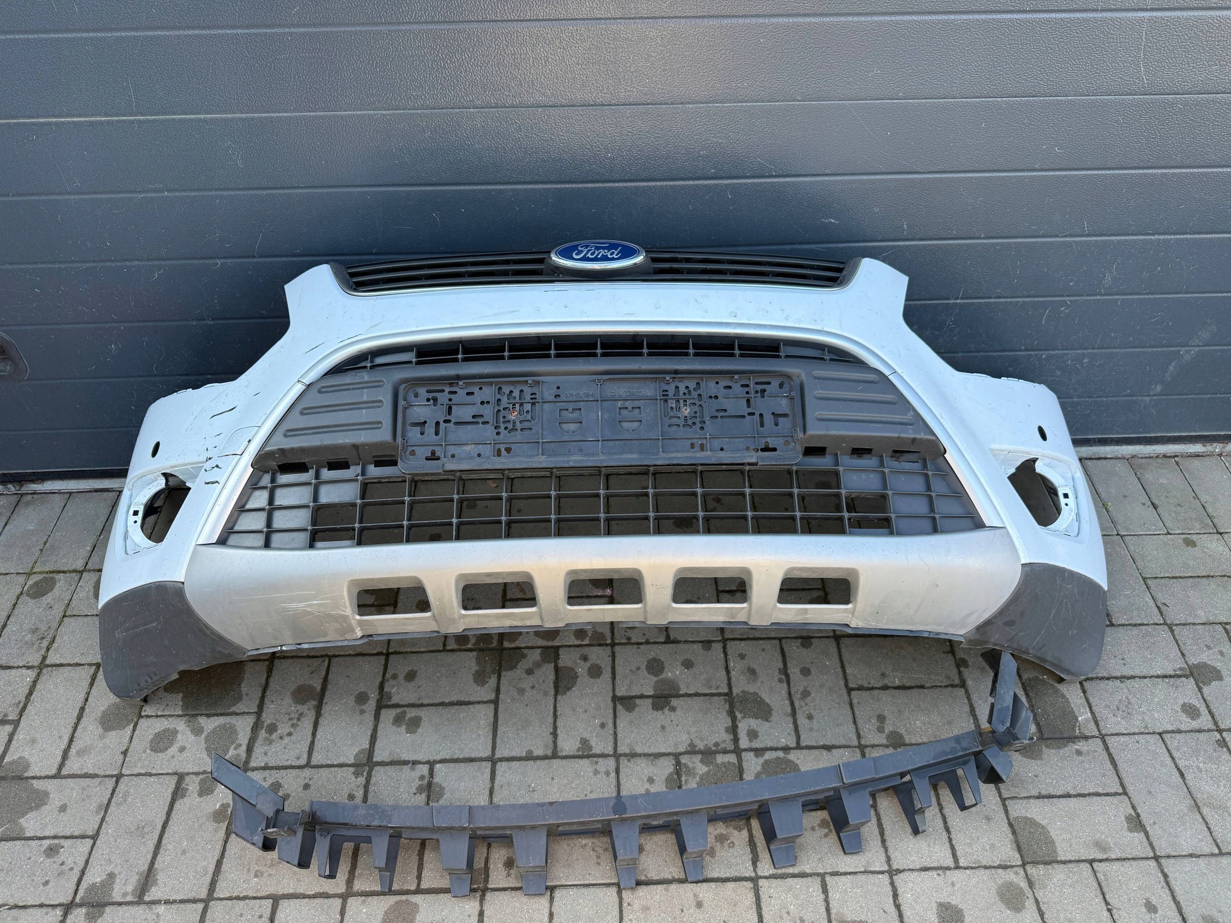 Ford Kuga Mk1 MK-1 08- bumper front front