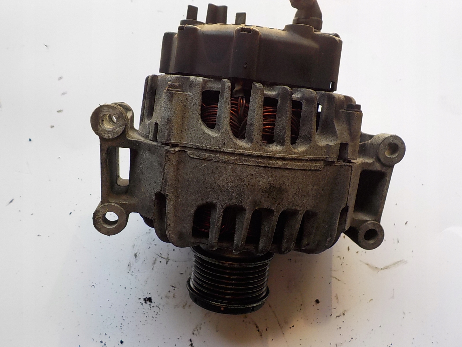 MERCEDES-BENZ class C (W204) 1.8 B original alternator A2711541402