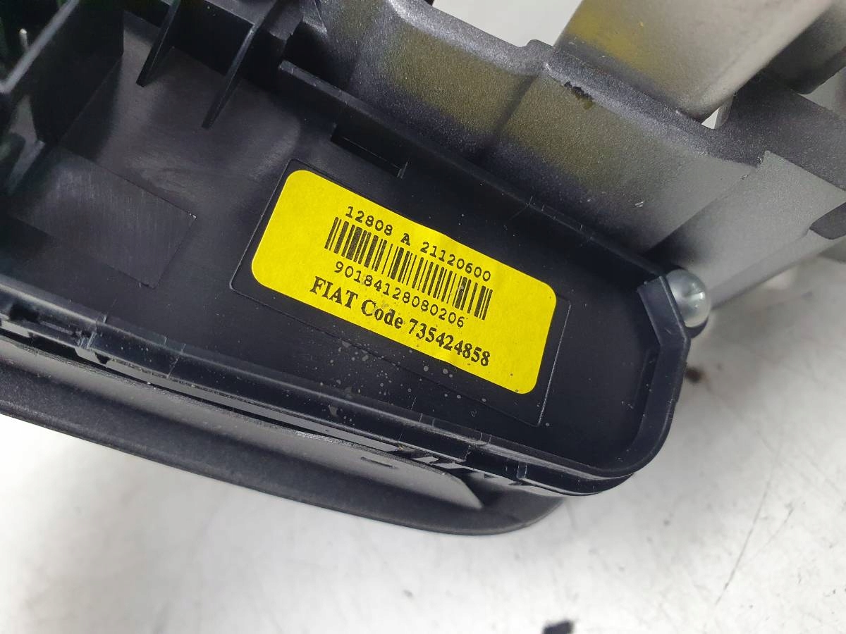 RAMKA RADIA PRZEŁĄCZNIK ŚWIATEŁ PDC BRAVO II EU Wersja Europejska