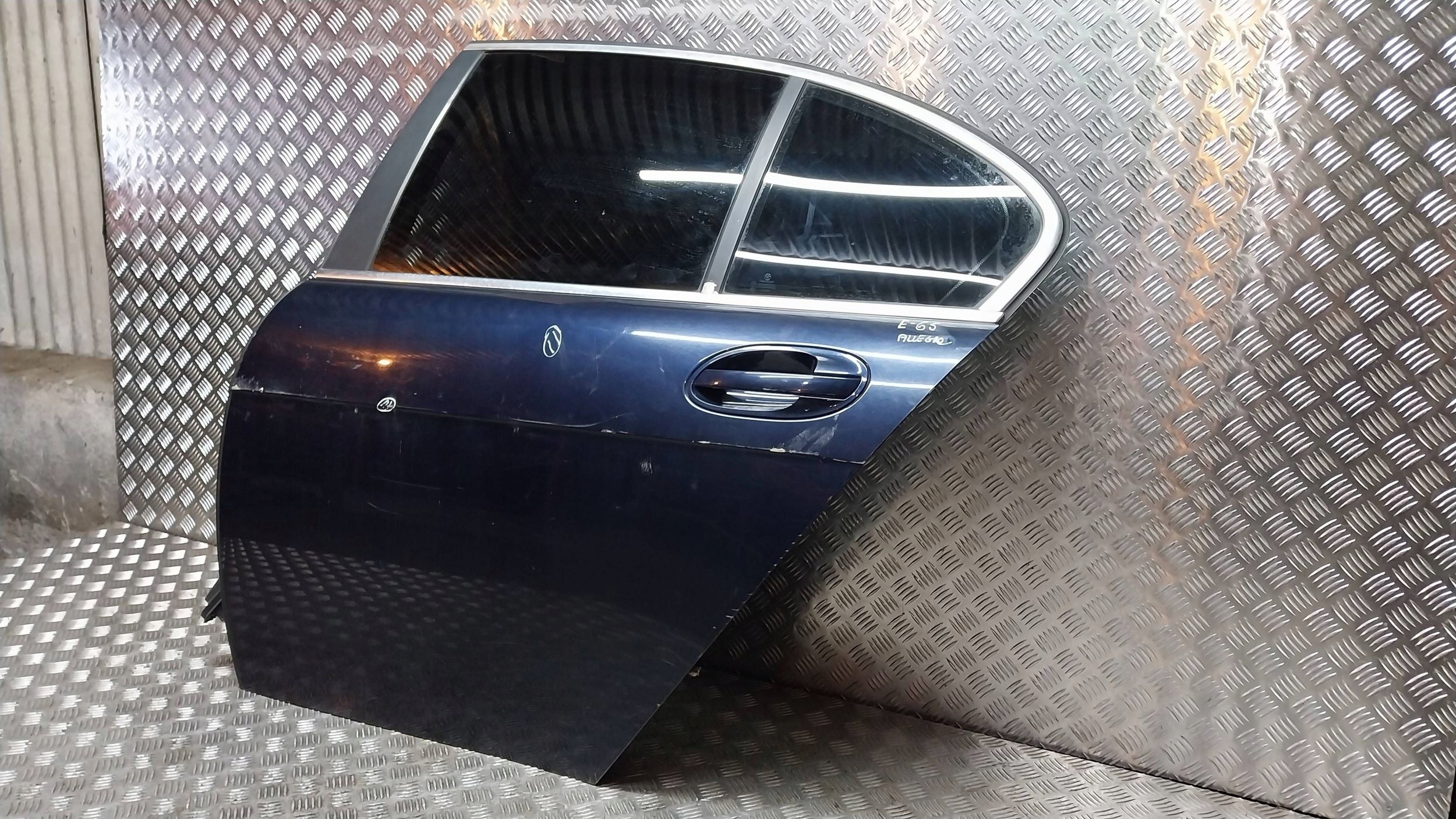 Tür heck links BMW 7 E65 01