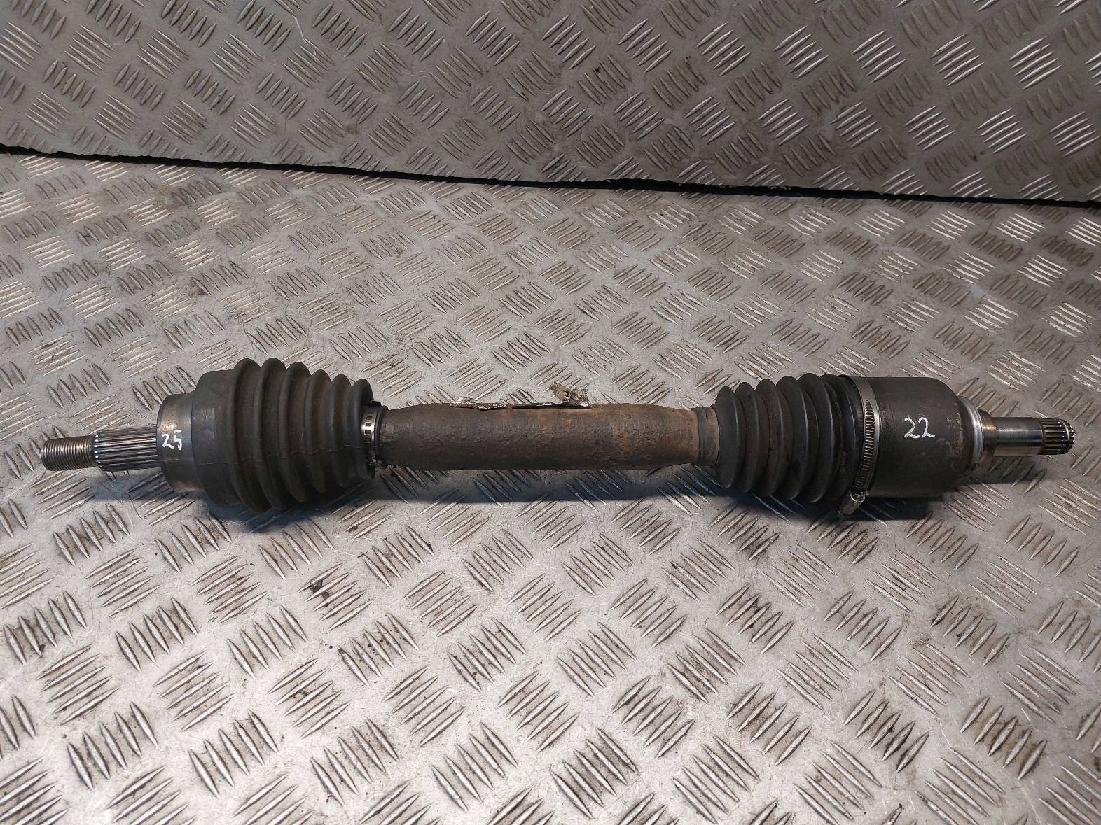 semi-axis left front MERCEDES-BENZ W169 A200 2.0 8V A1693601172