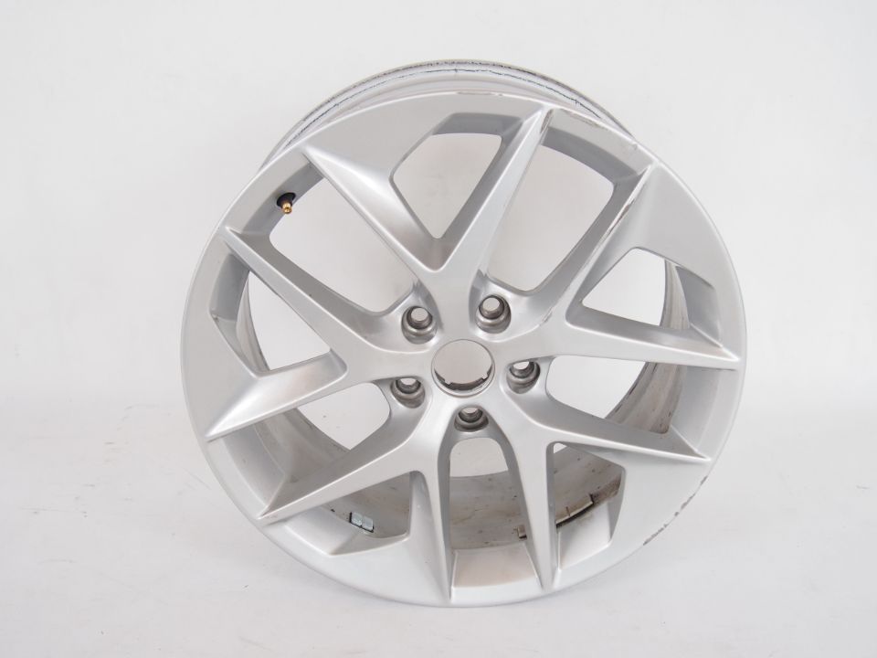 Seat Leon 3 disk 7,5Jx19H2 et.51 III 13r 5F0601025F