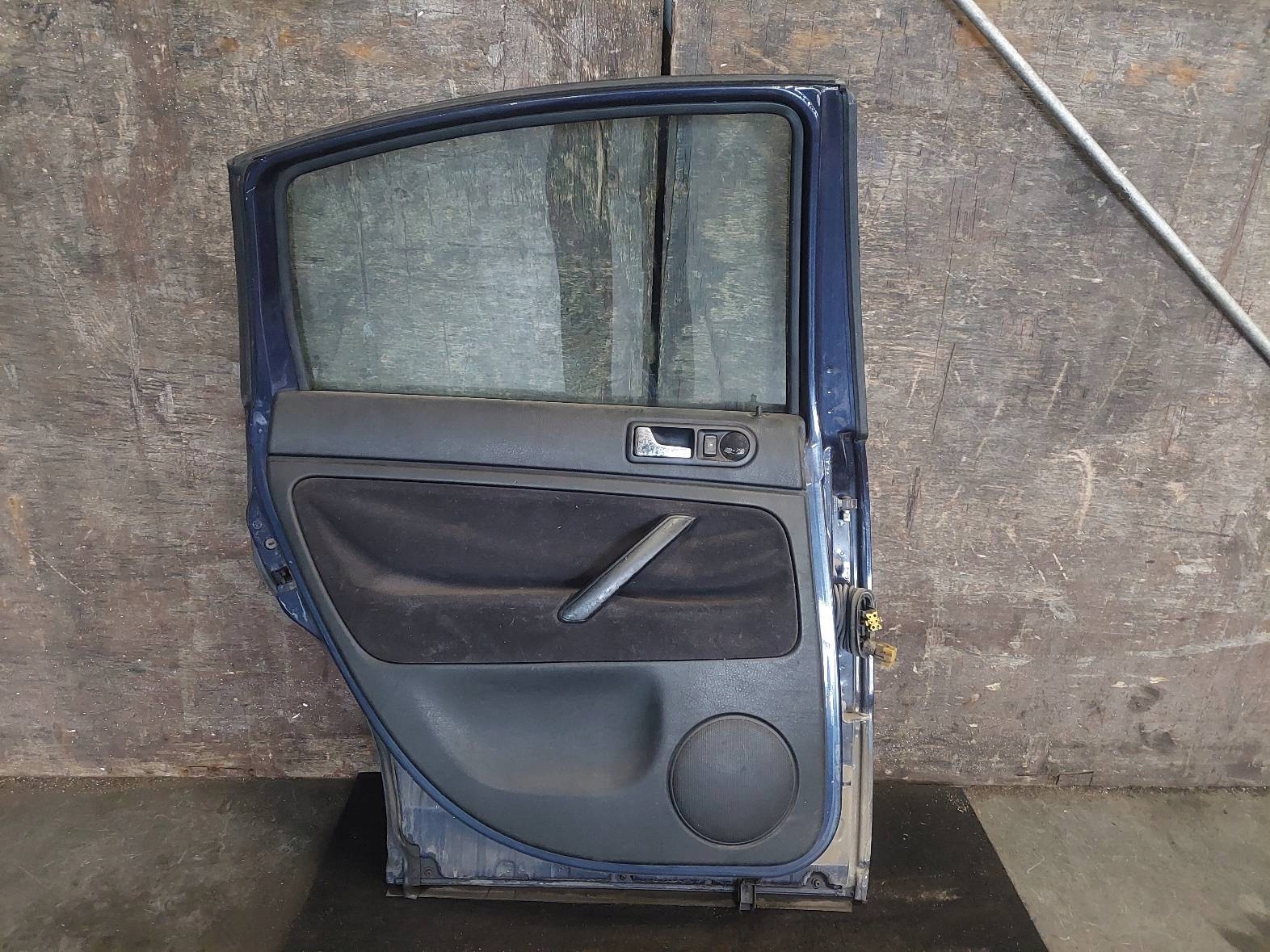 door complete left rear part VOLKSWAGEN PASSAT B5 sedan LN5Y