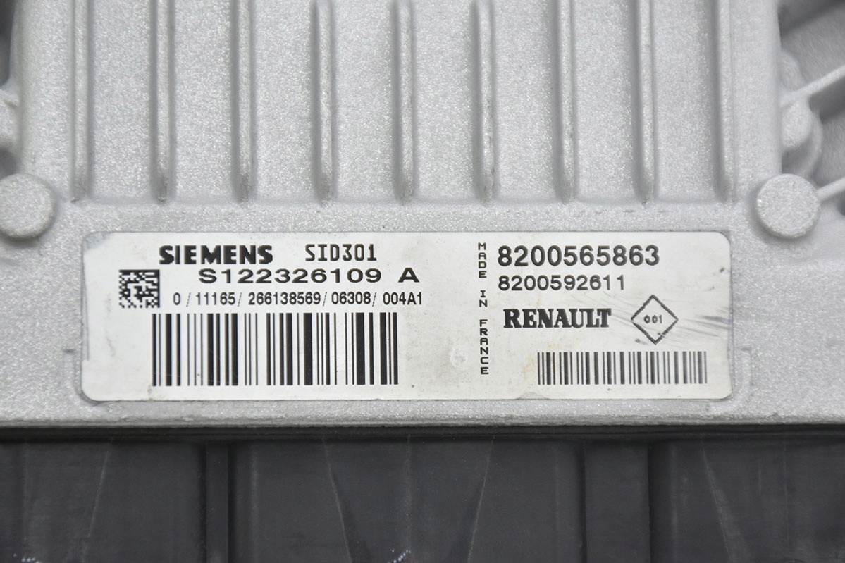 Computer Bedienteil RENAULT 8200565863