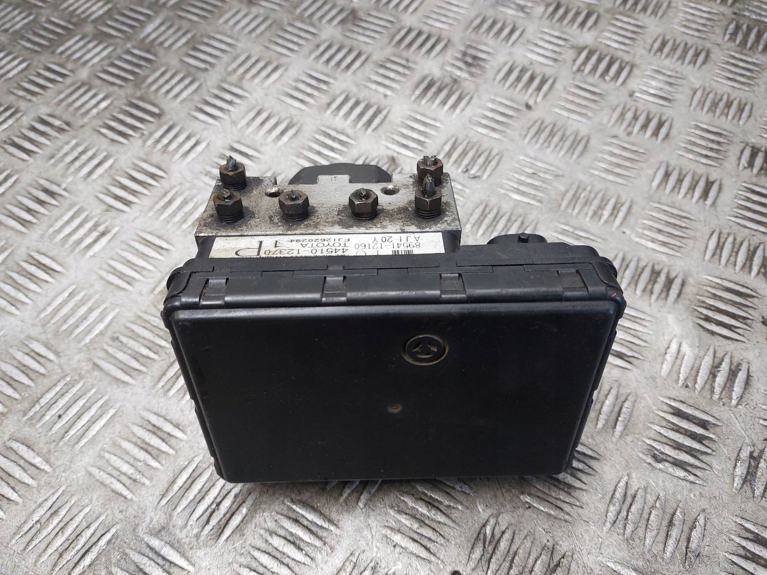 pump control unit ABS TOYOTA COROLLA E11 LIFT 2.0 D4D 44510-12370