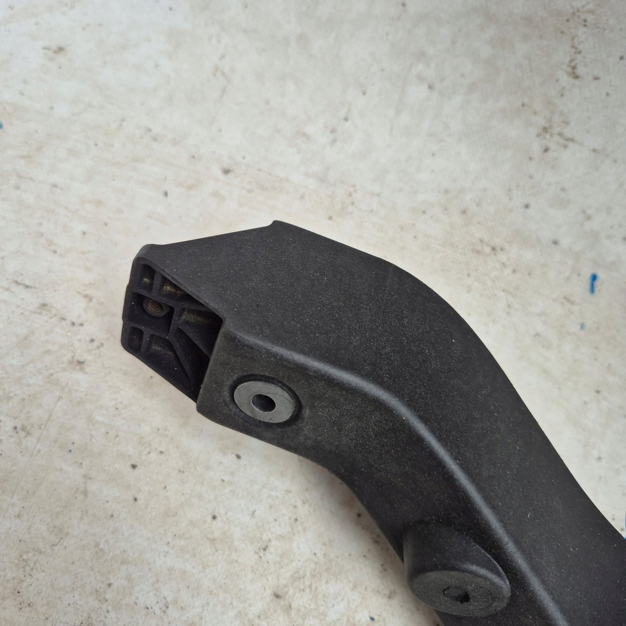 MERCEDES VITO W447 support panel for radiators pillar A4478801103