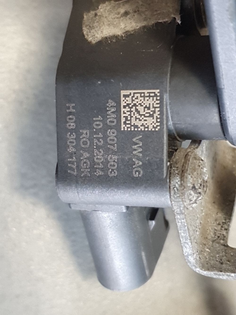 Audi Q7 4M Sensor poziomowania rechts heck 4M0941310G