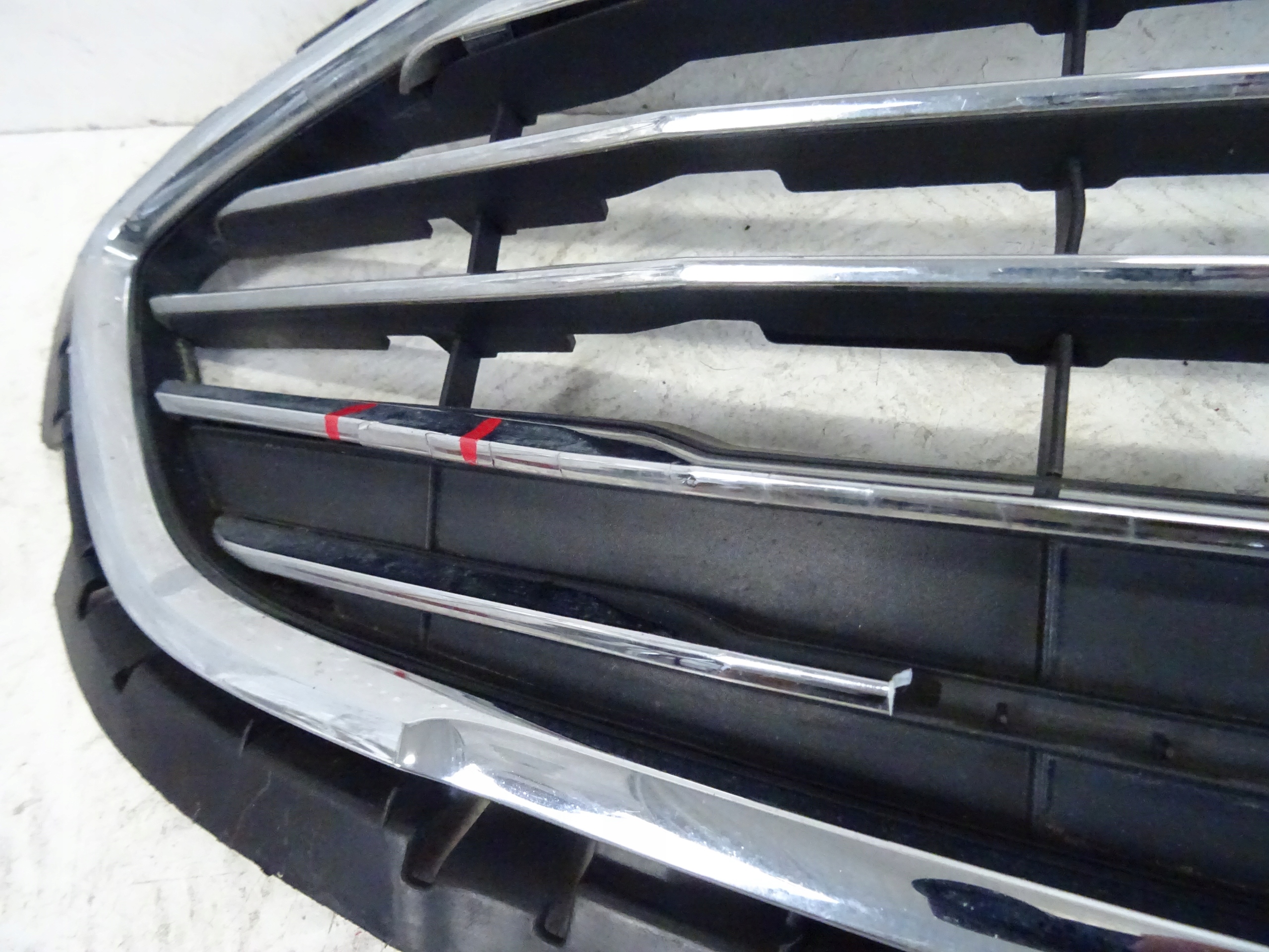 grille front front FORD FIESTA MK8 VIII 8 H1BB-8B271-B1