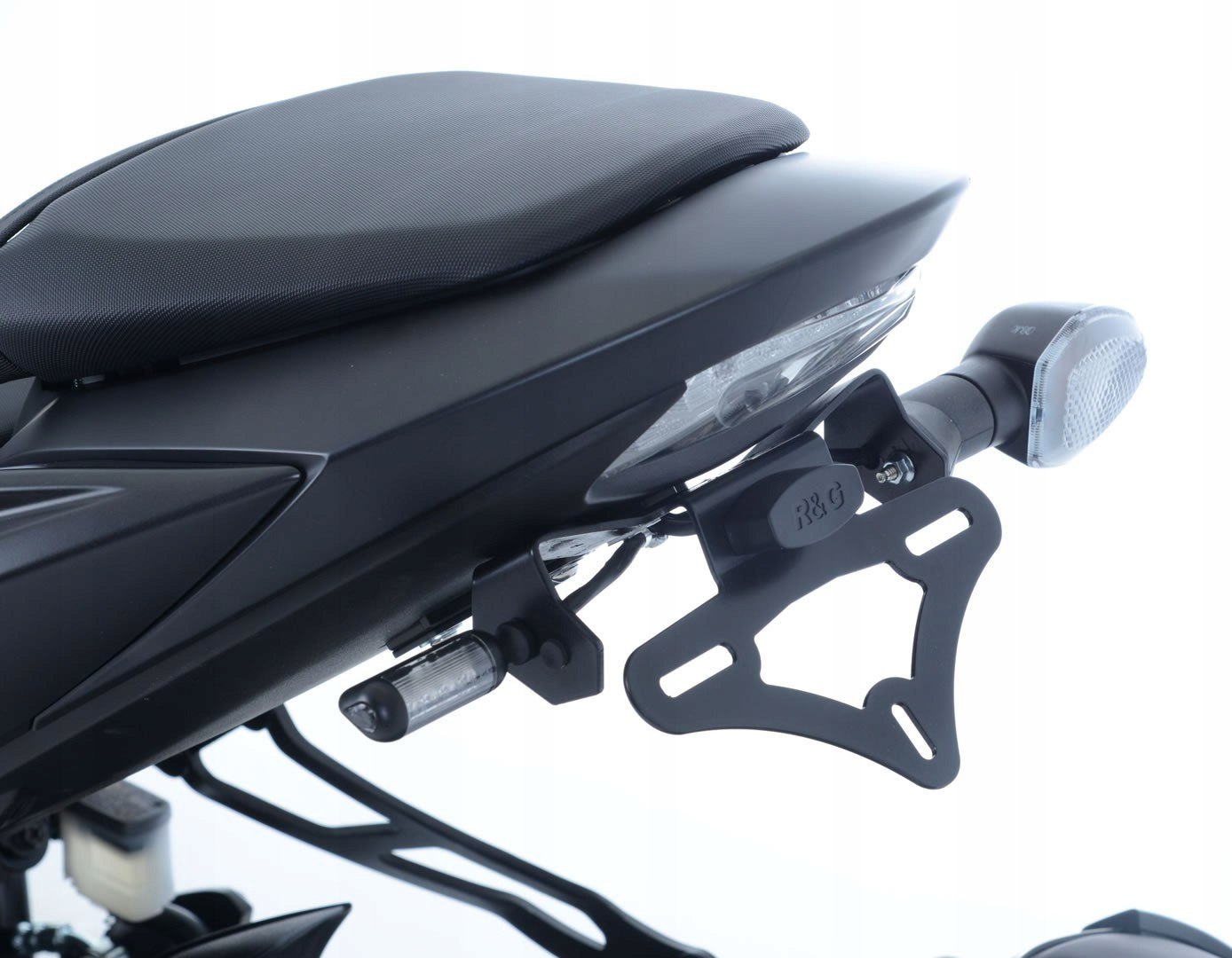 MOCOWANIE TABLICY R G SUZUKI GSX S750 17