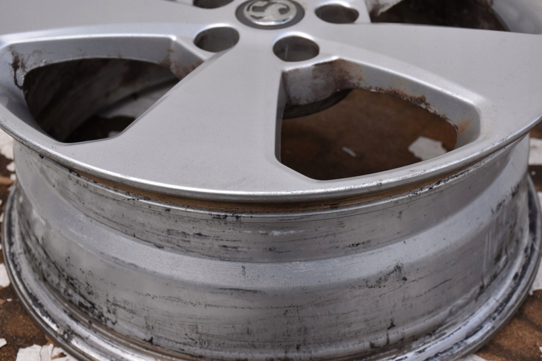disk hliníkový OPEL 7" x 17" 5x105 ET38 95396384
