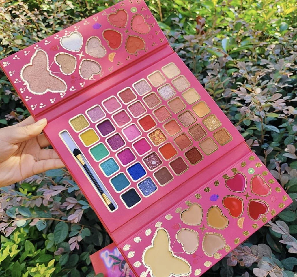 ZESTAW DO MAKIJAŻU DUŻY PALETA CIENIE DO POWIEK MAKE UP 60 KOLOROW DZIECI Wysokość produktu 24 cm