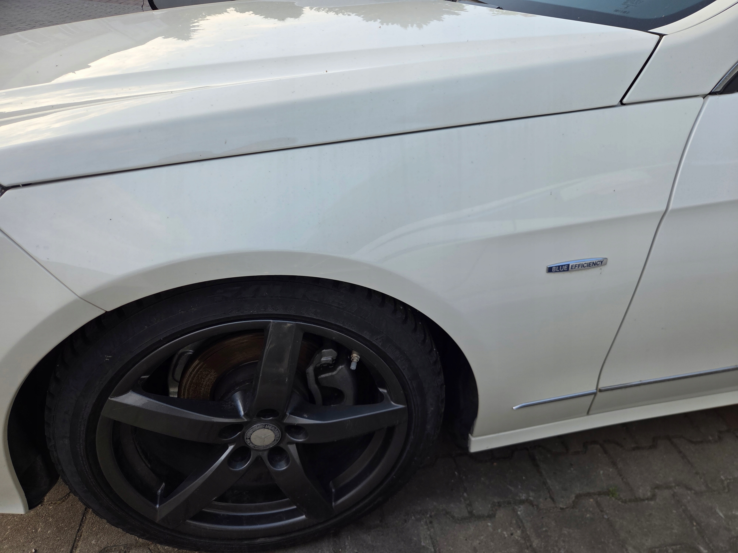fender left front front left Mercedes W212 650