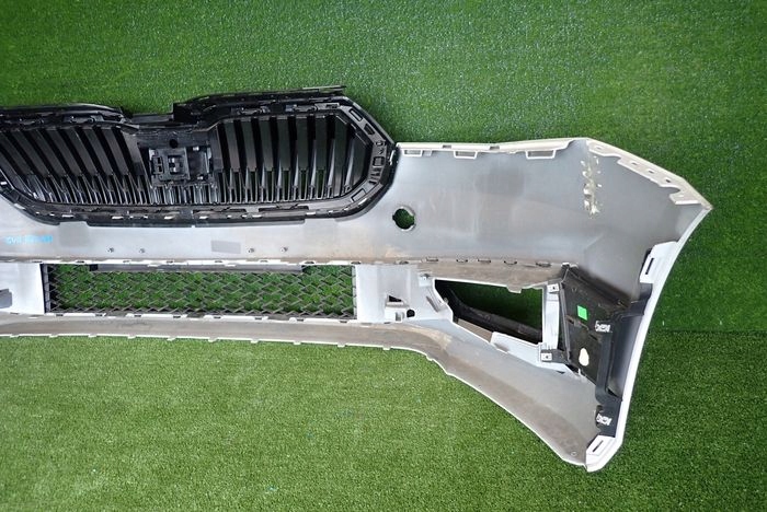 SKODA FABIA IV nárazník přední předek