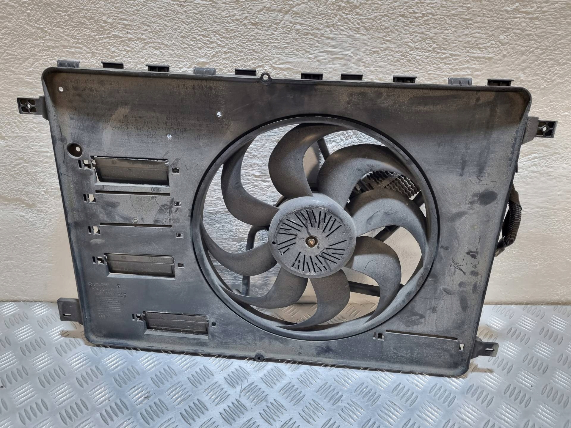 ventilátor chladiče Ford Mondeo 4 2008 6G918C607BB