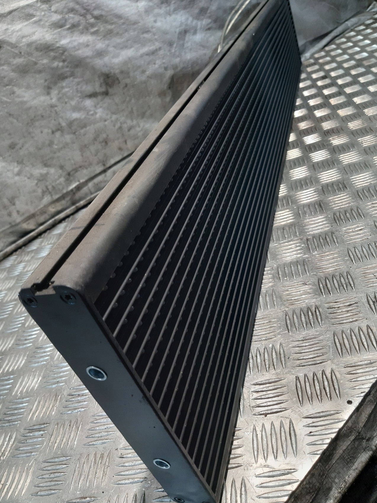 Schermo AESYS HG 4/10.120x16/1 YW SLIM2 EVOBUS