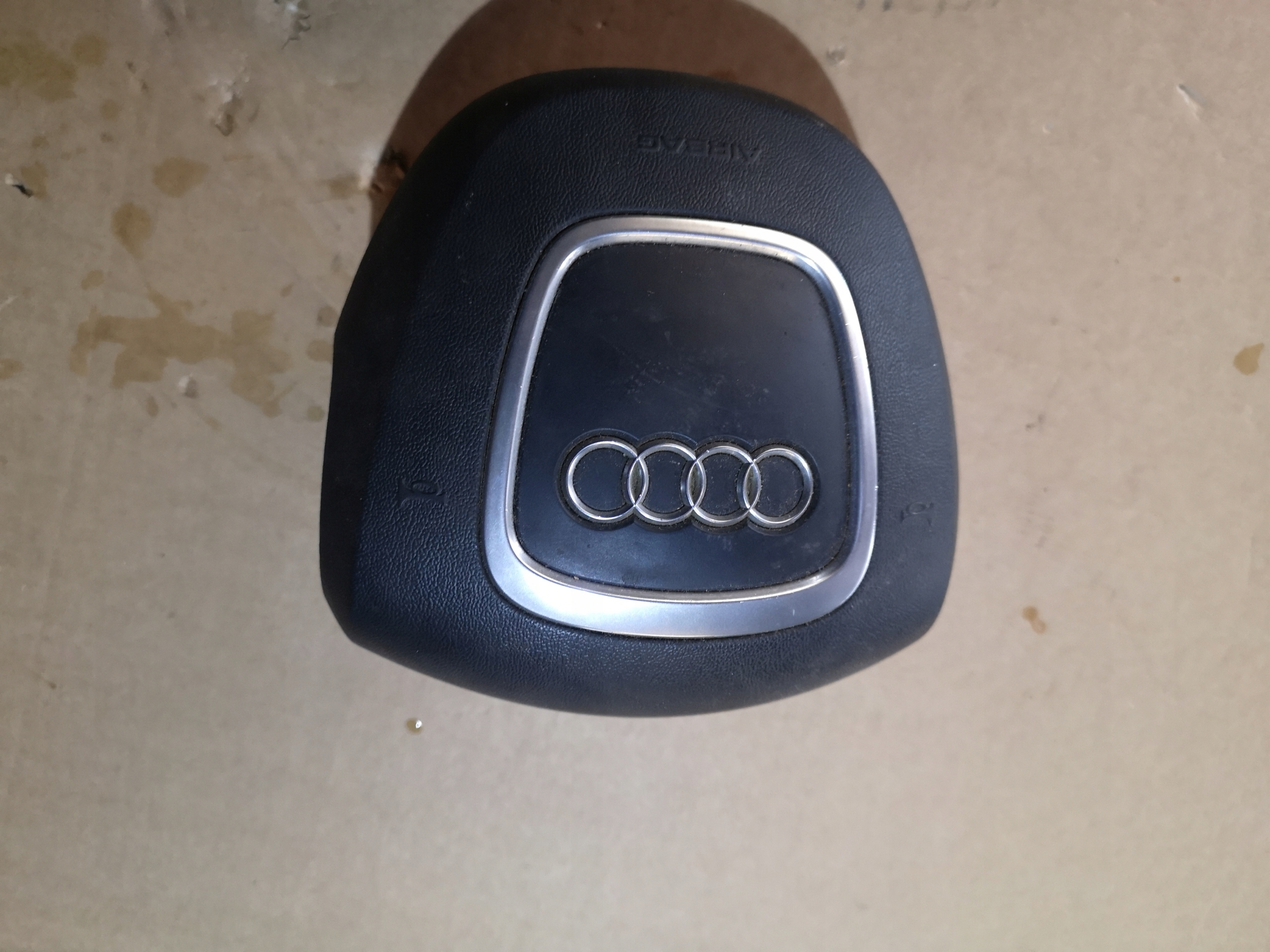 Подушка для водителя AUDI A3 8P0880201BA