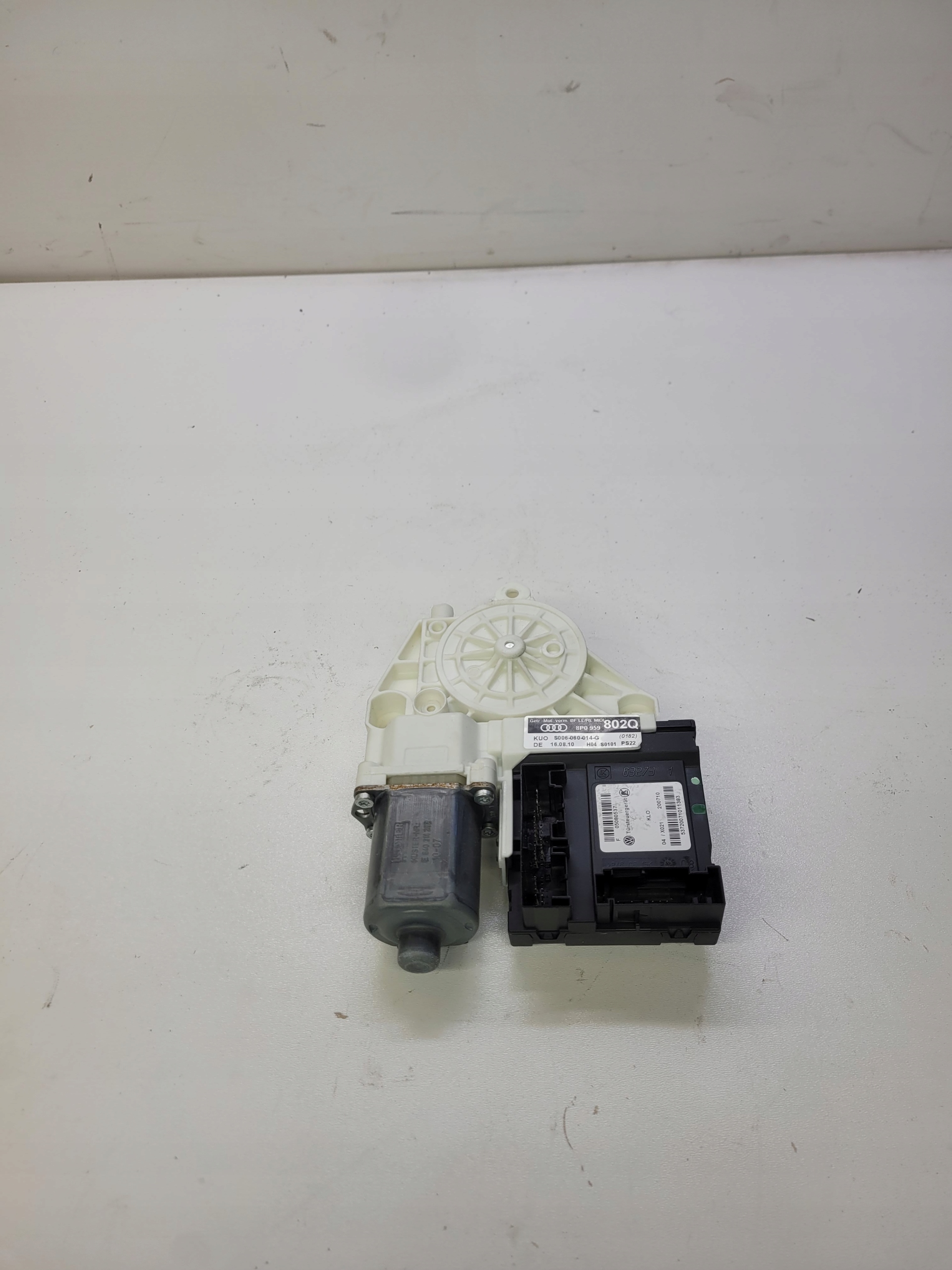 mini motor windows module AUDI A3 8P LIFT 8P0959802Q