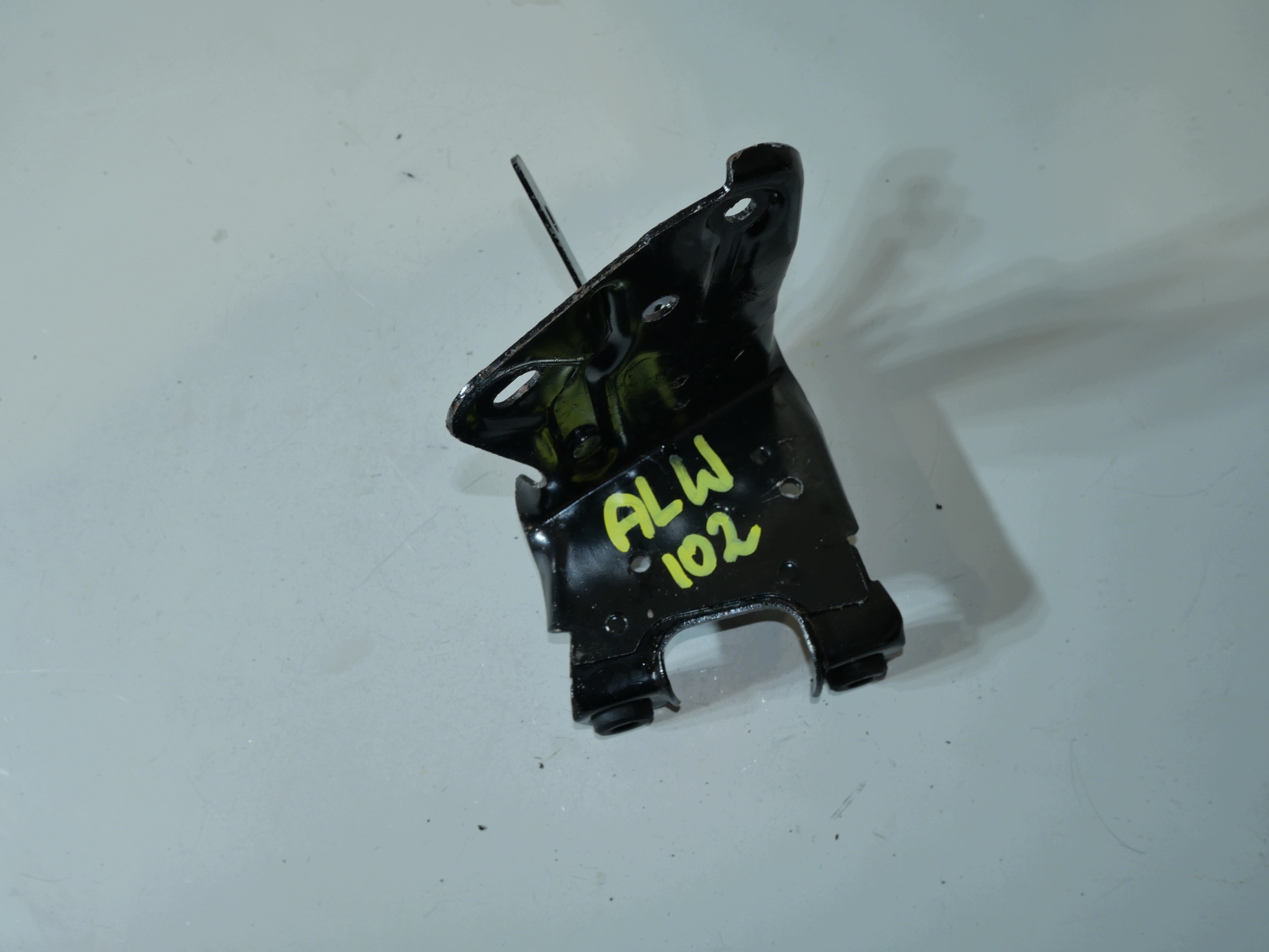 bracket VW SEAT SKODA AUDI 1K1614215E