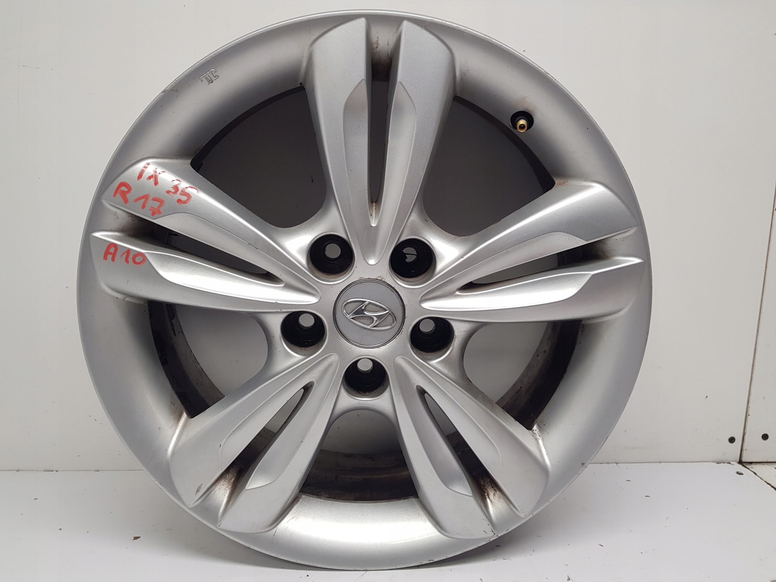 HYUNDAI IX35 ORYGINALNE disk hliníkový R17 2016