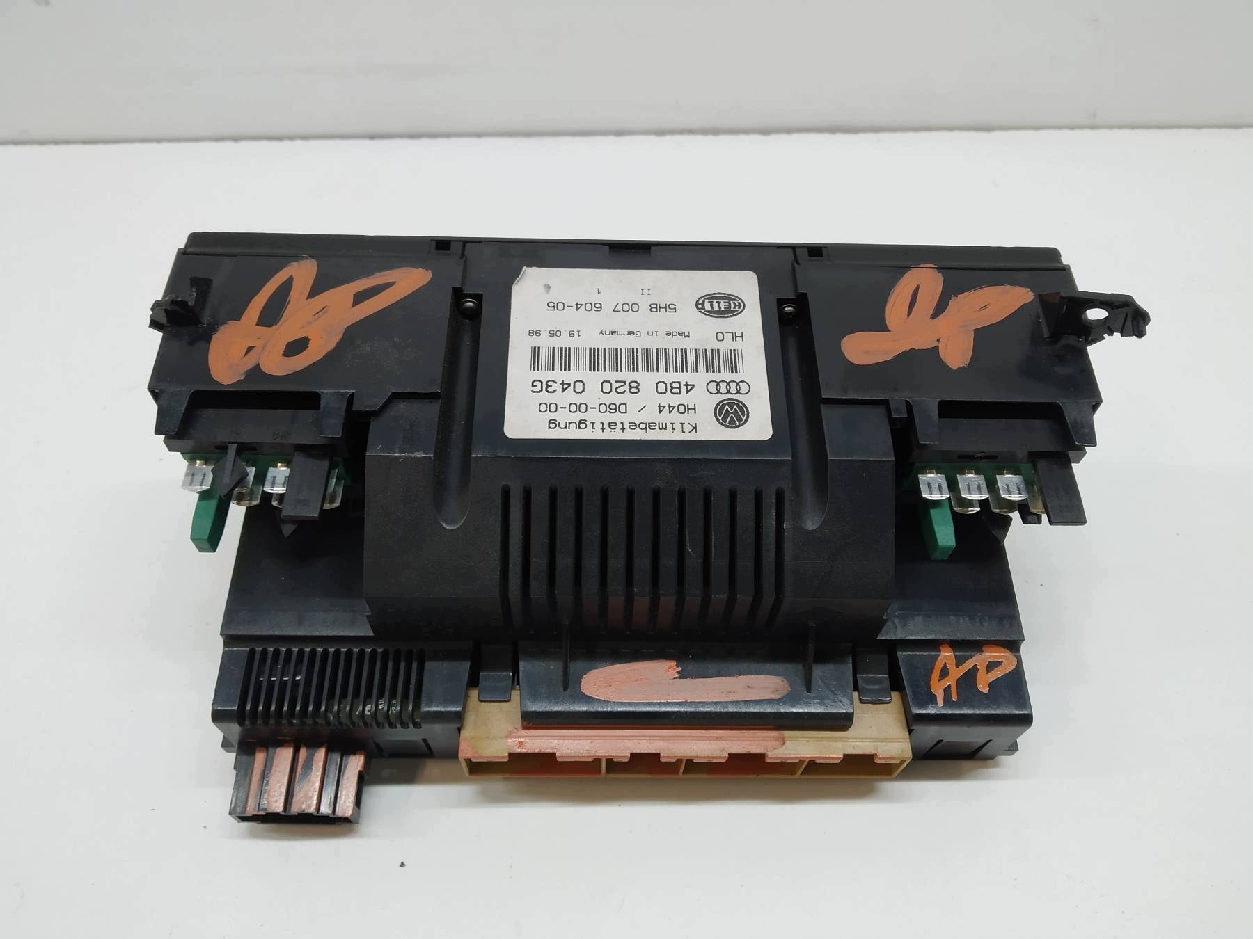 PANEL BOCCHETTE 4B0820043G Audi A6 II (1997-2004) C5