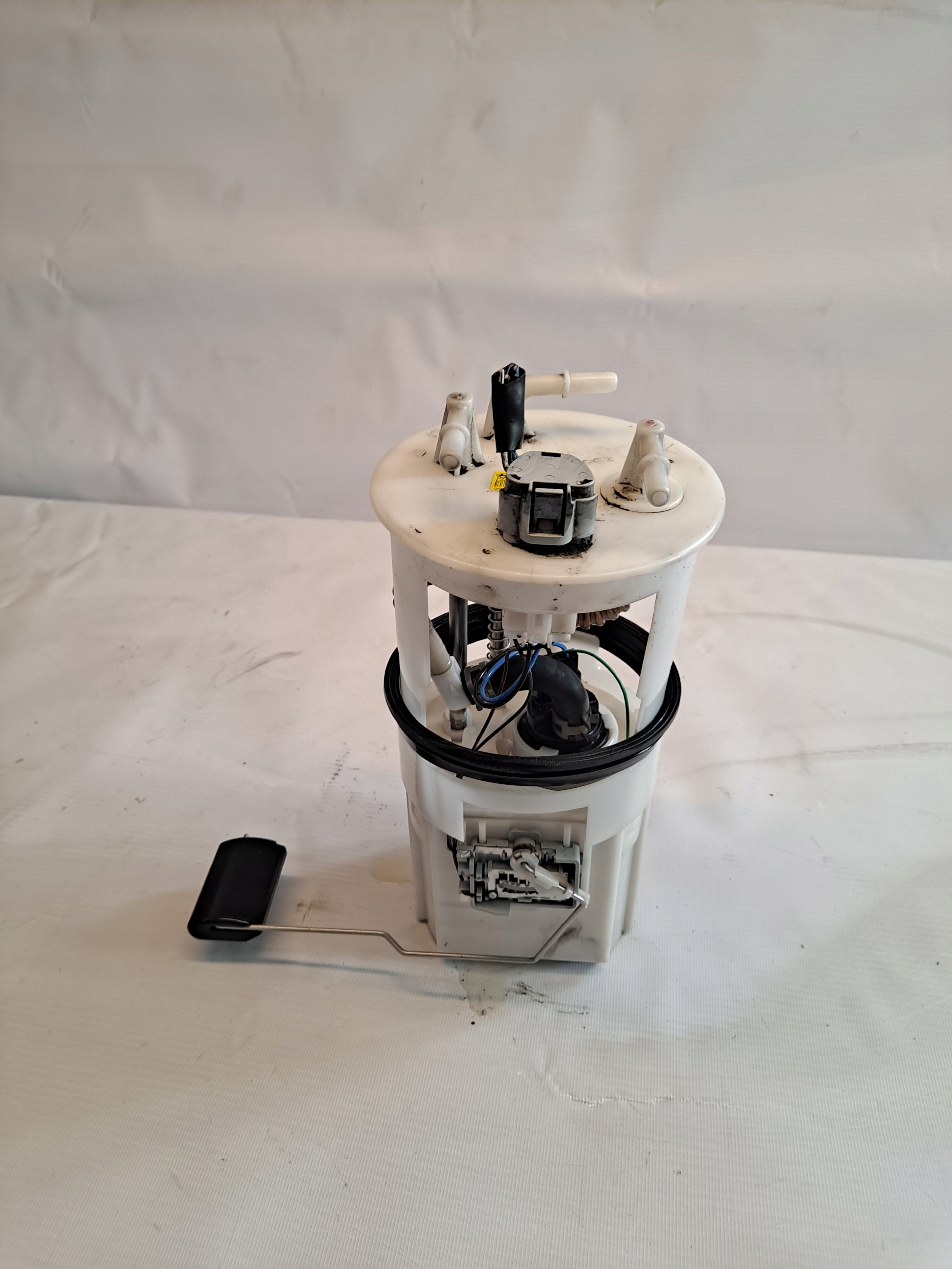 POMPA PALIWA HYUNDAI SANTA FE II 2.2 CRDI 31110-2B900