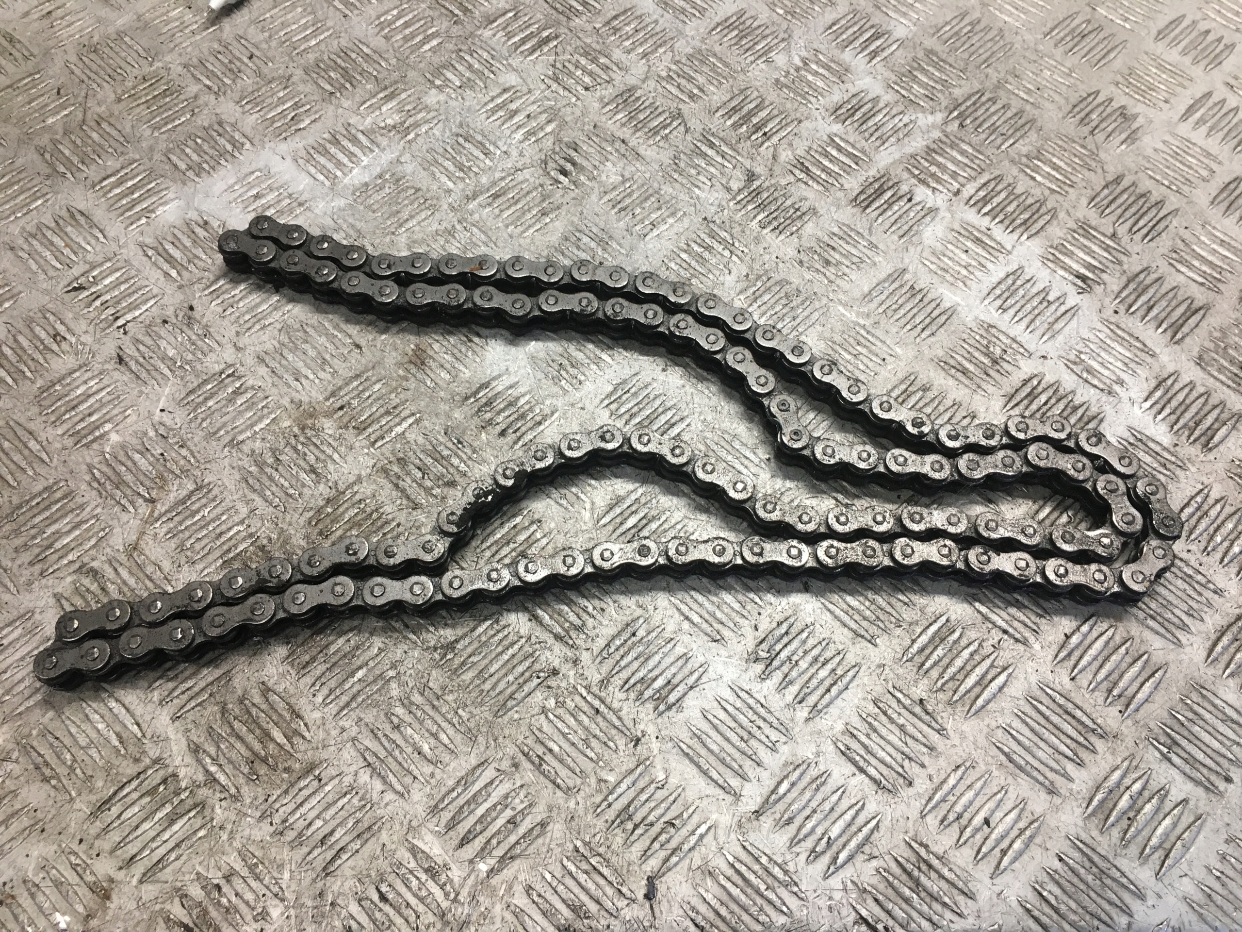 BAJAJ DOMINAR 400 ŁAŃCUCH