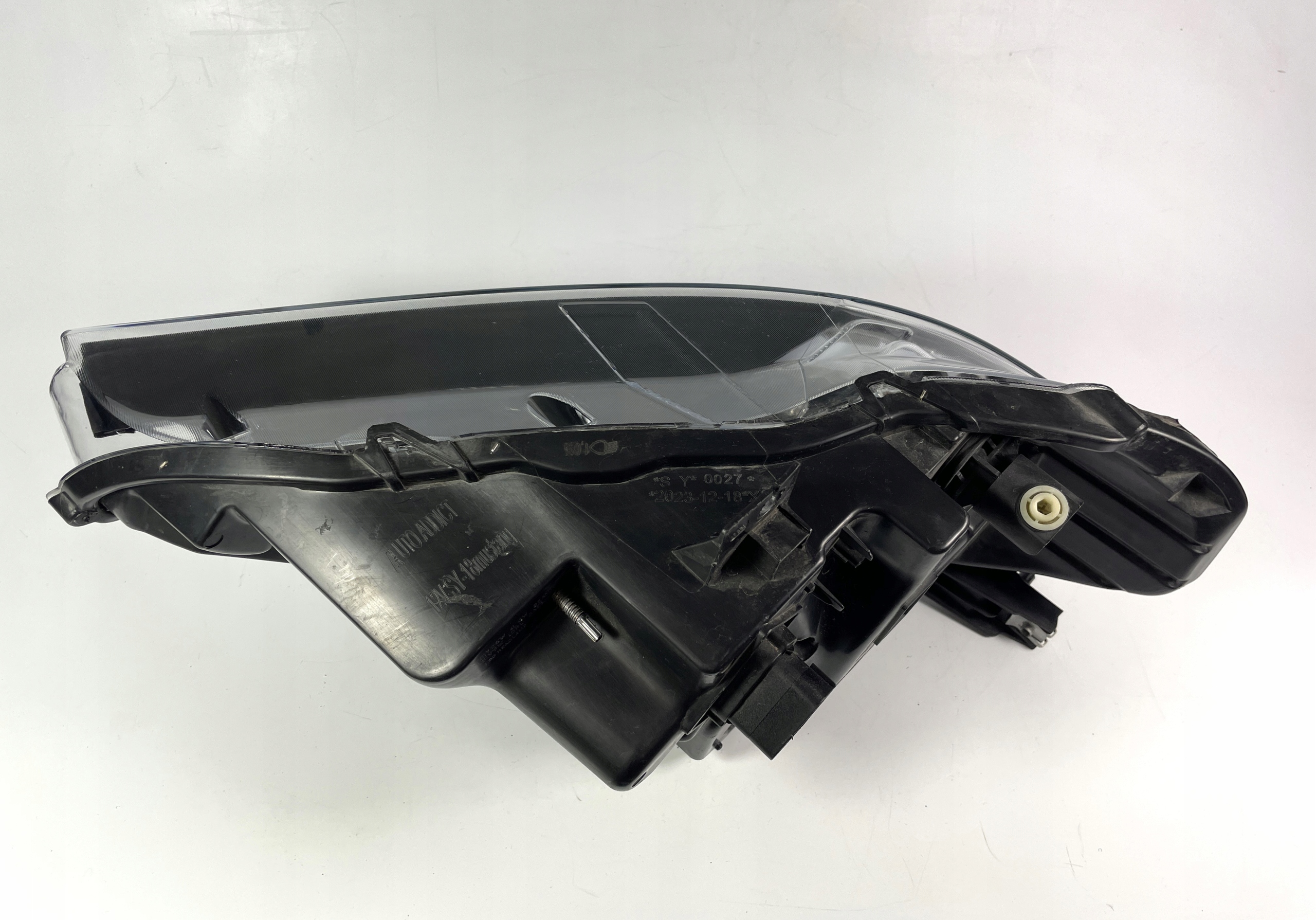 Ford Mustang 2018-23 reflektor light right front AUTO ADDICT