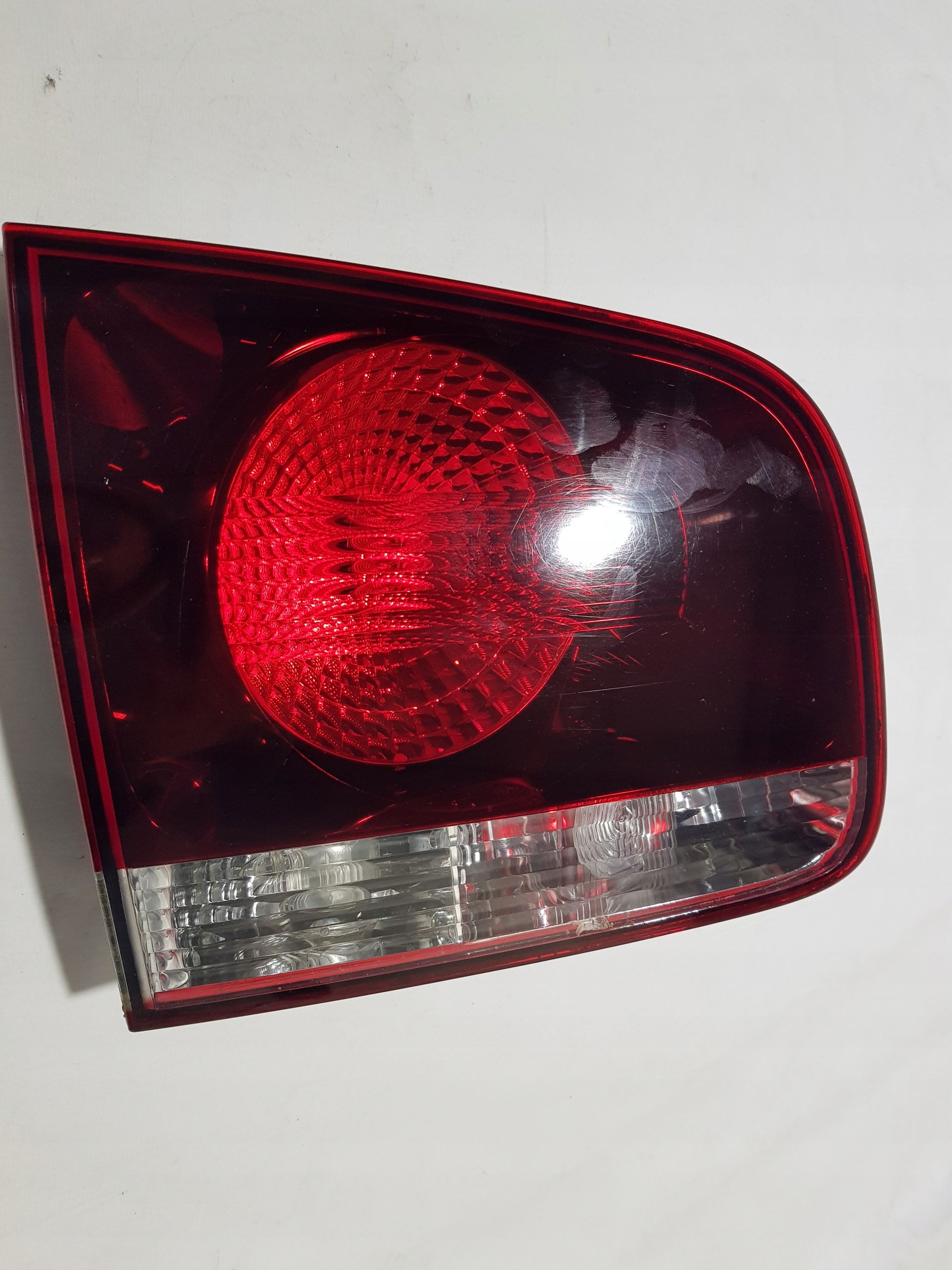 VW VOLKSWAGEN TOUAREG 7L light left rear part
