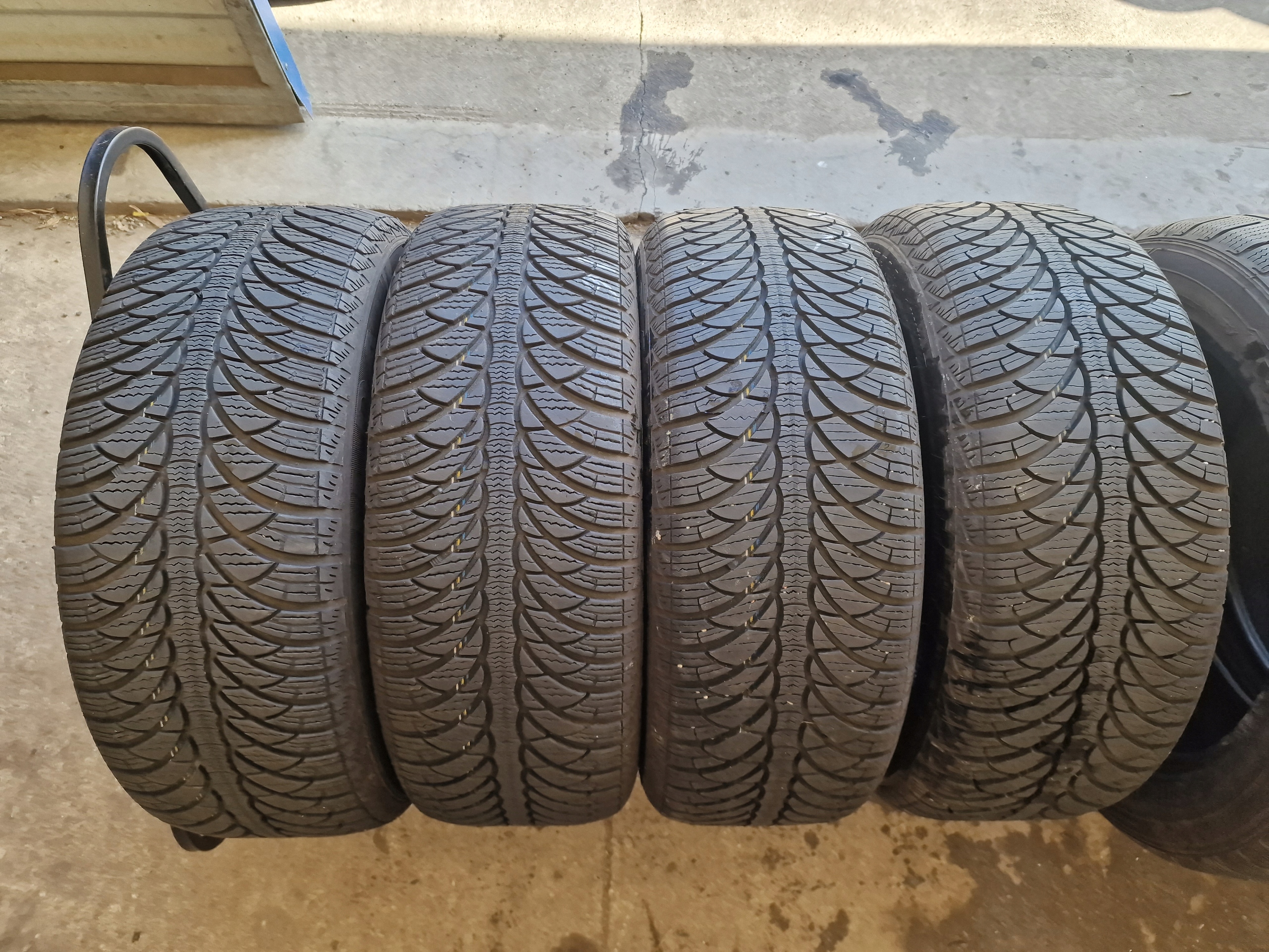 OPONY ZIMA FULDA KRISTALL MONTERO 3 205/55/16 91T